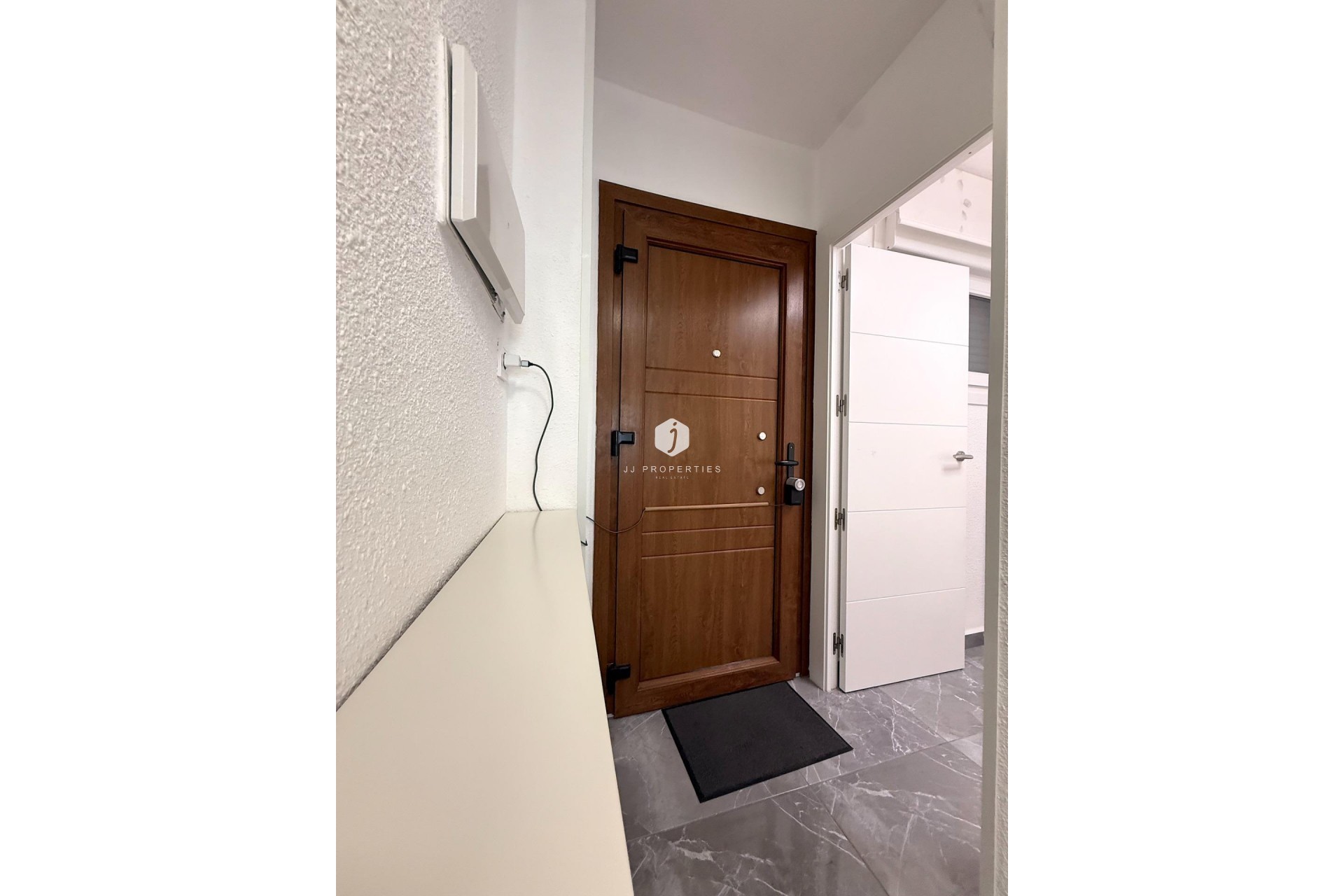 Aus zweiter Hand - Wohnung -
Torrevieja - Cabo cervera