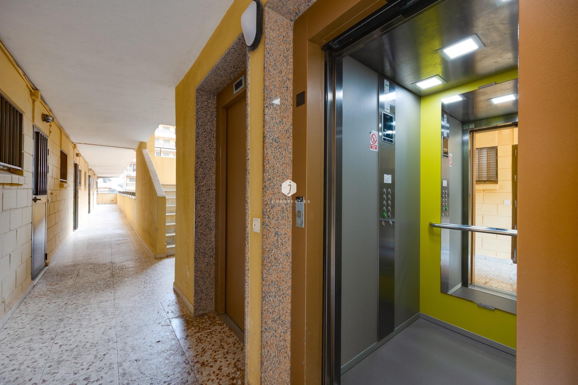 Aus zweiter Hand - Wohnung -
Torrevieja - Cabo cervera