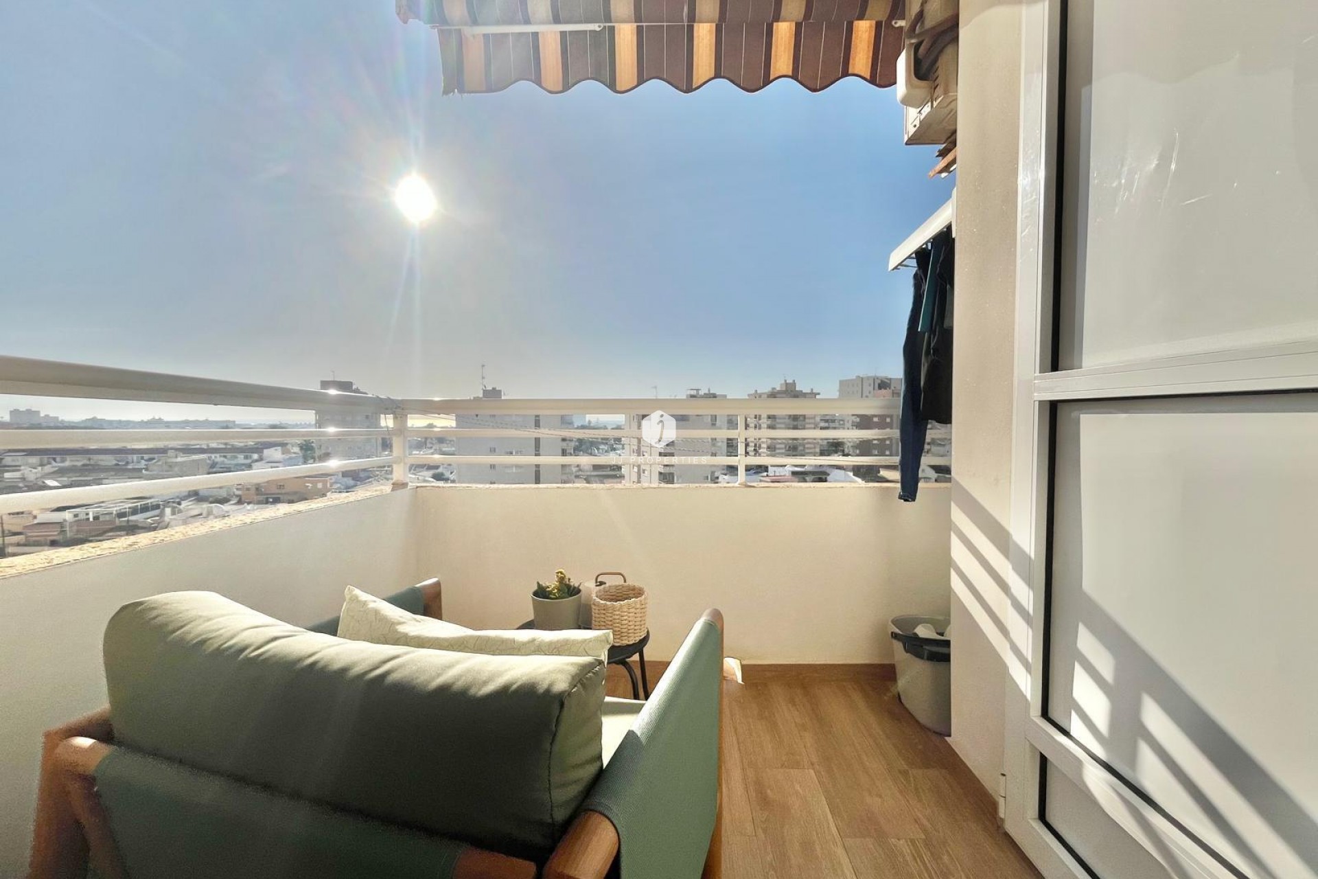 Aus zweiter Hand - Wohnung -
Torrevieja - Calas blanca