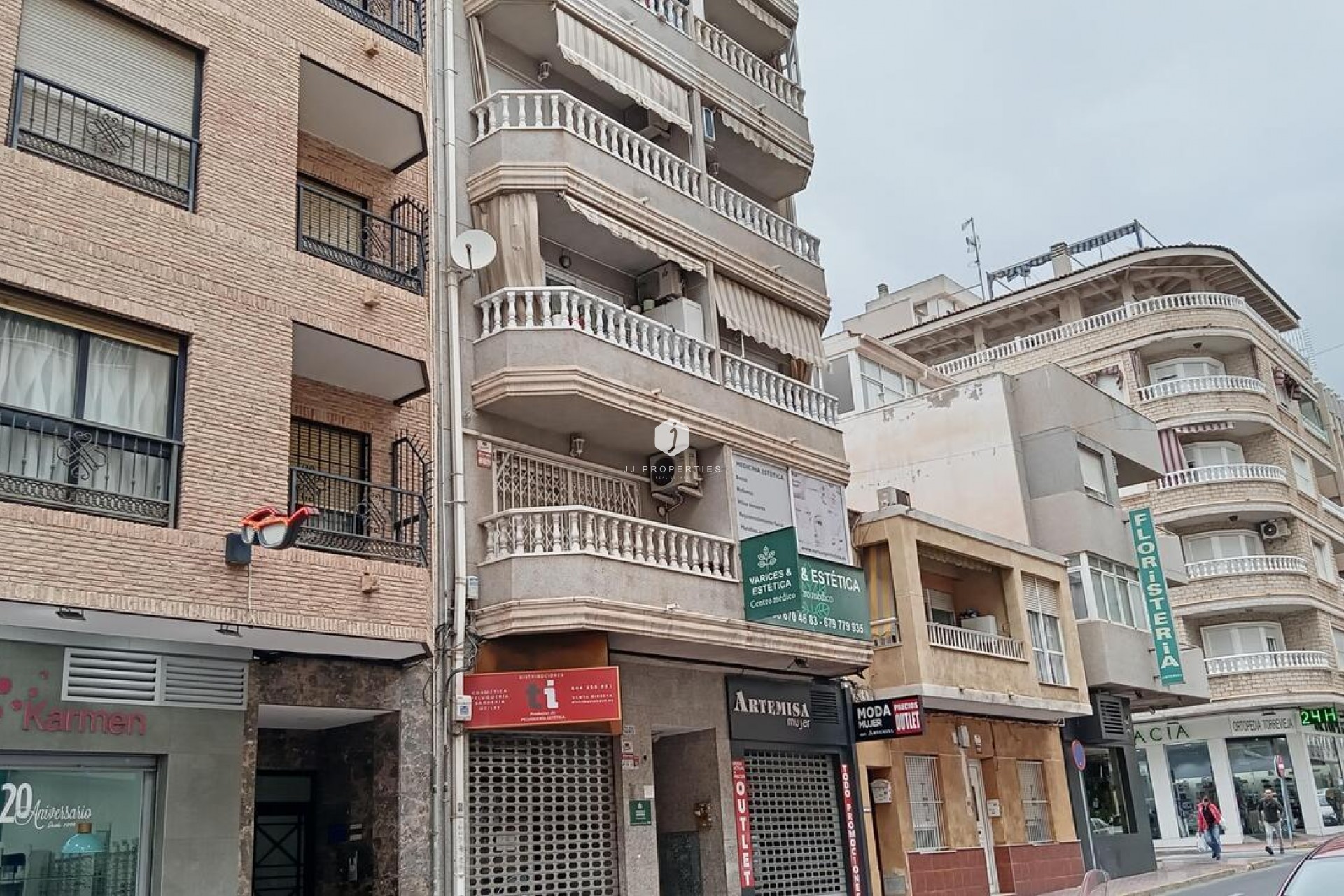 Aus zweiter Hand - Wohnung -
Torrevieja - CENTRE