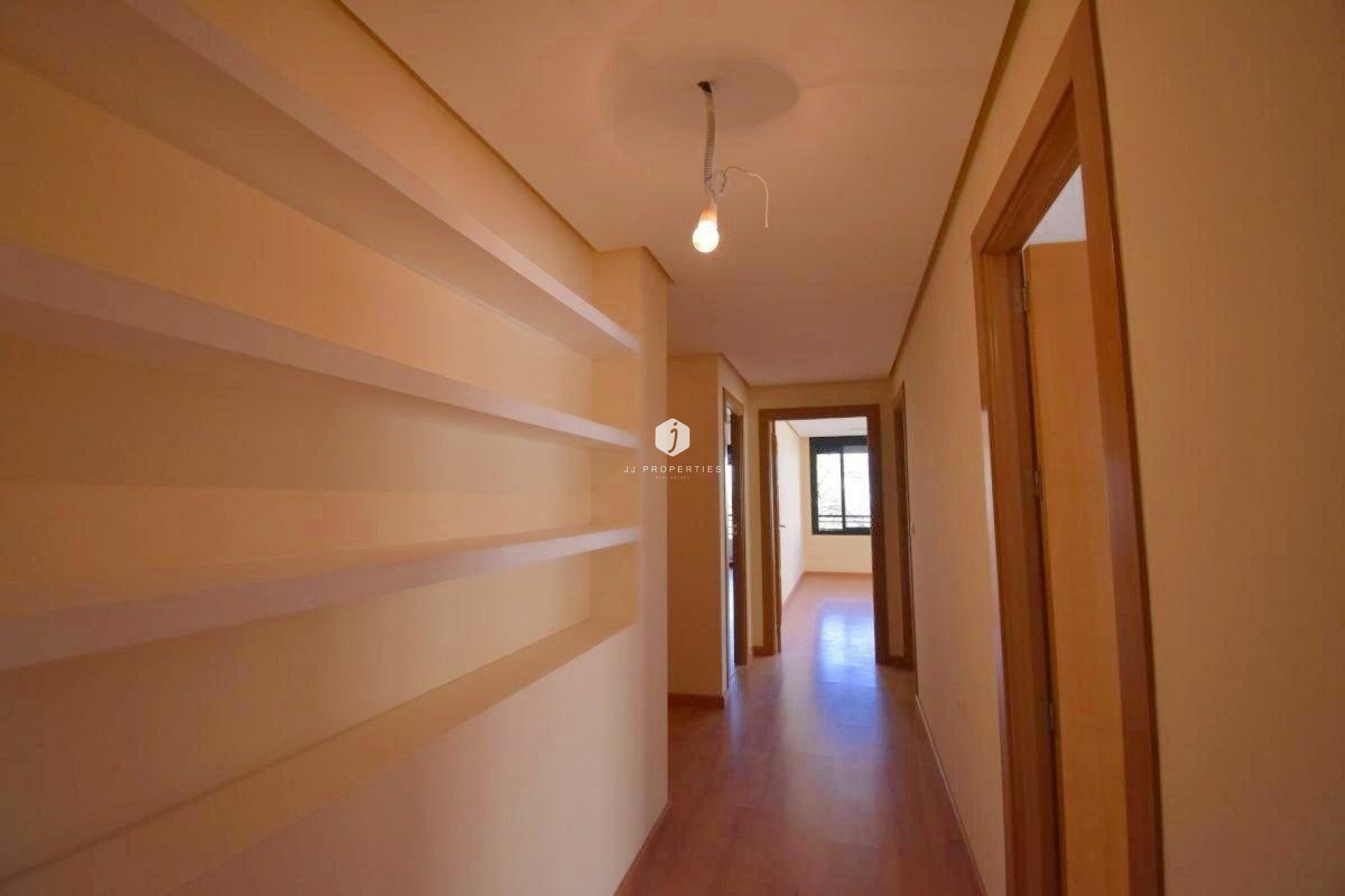 Aus zweiter Hand - Wohnung -
Torrevieja - Centro - Muelle Pesquero