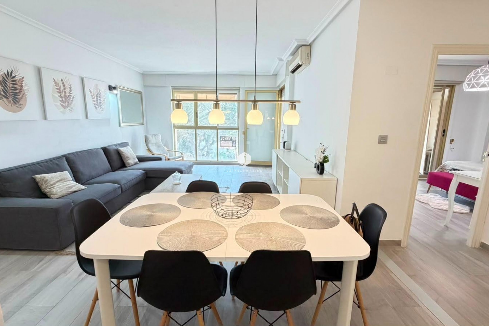 Aus zweiter Hand - Wohnung -
Torrevieja - Centro - Muelle Pesquero