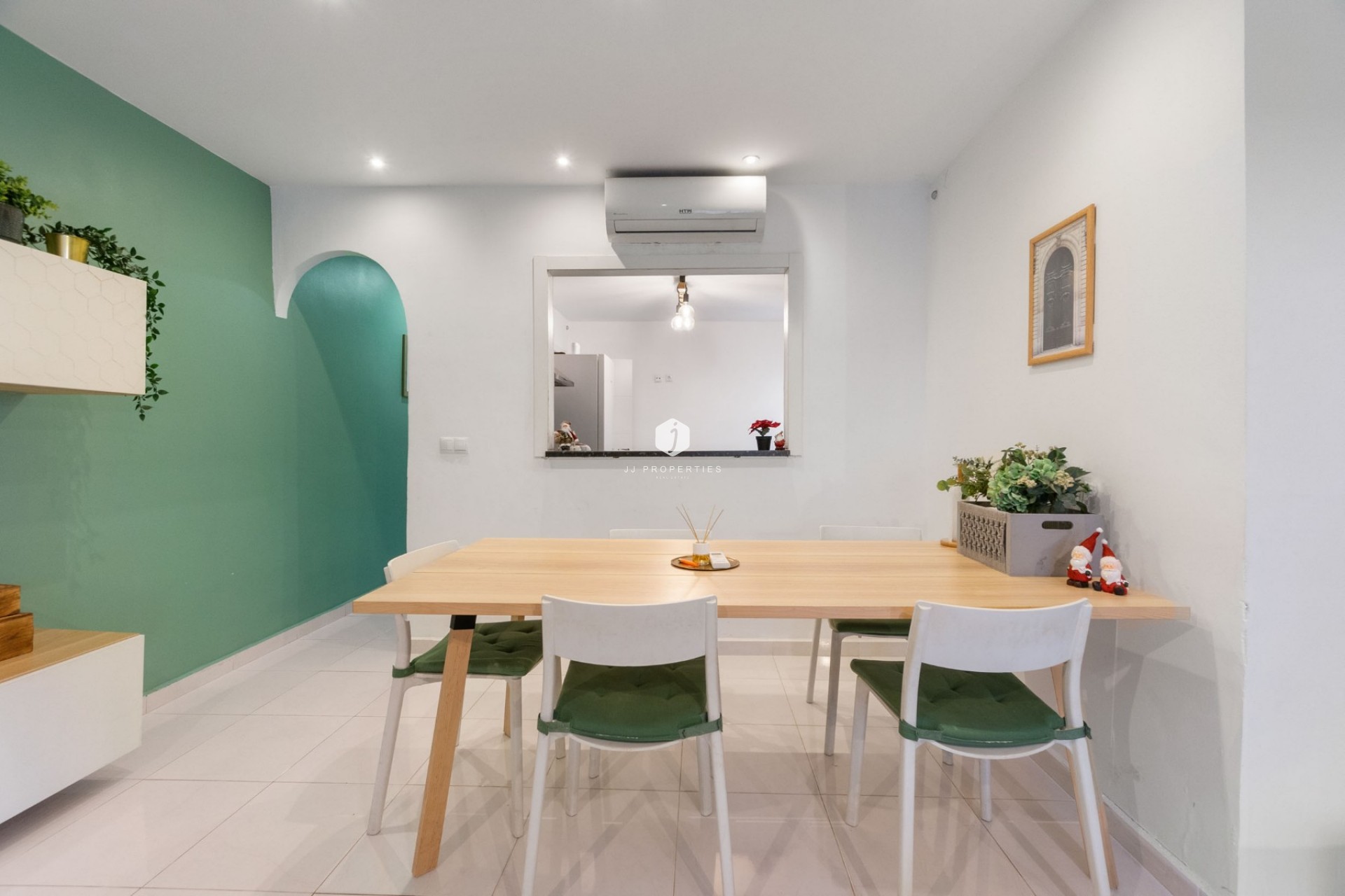 Aus zweiter Hand - Wohnung -
Torrevieja - Centro