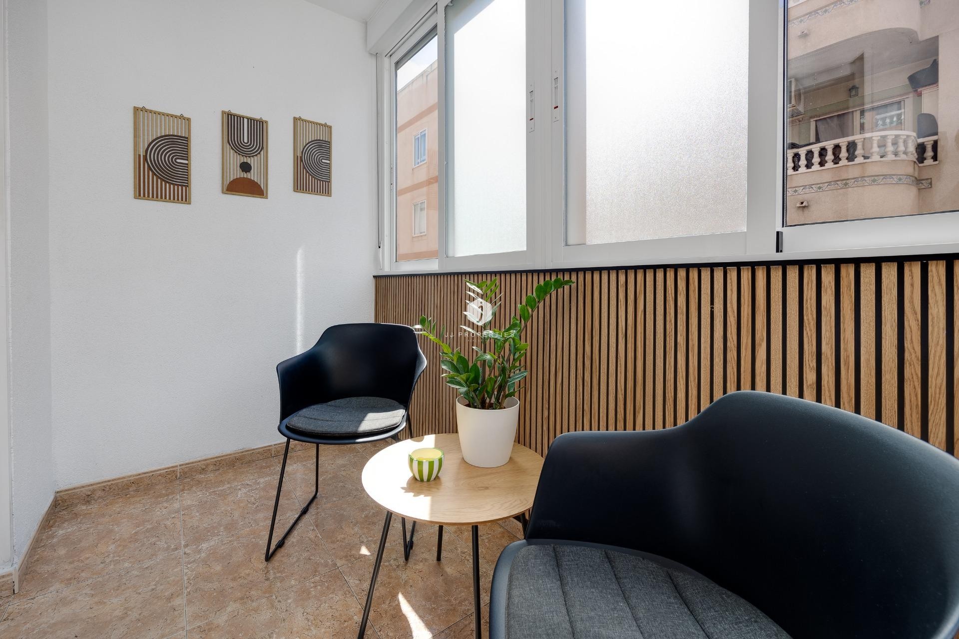 Aus zweiter Hand - Wohnung -
Torrevieja - Centro