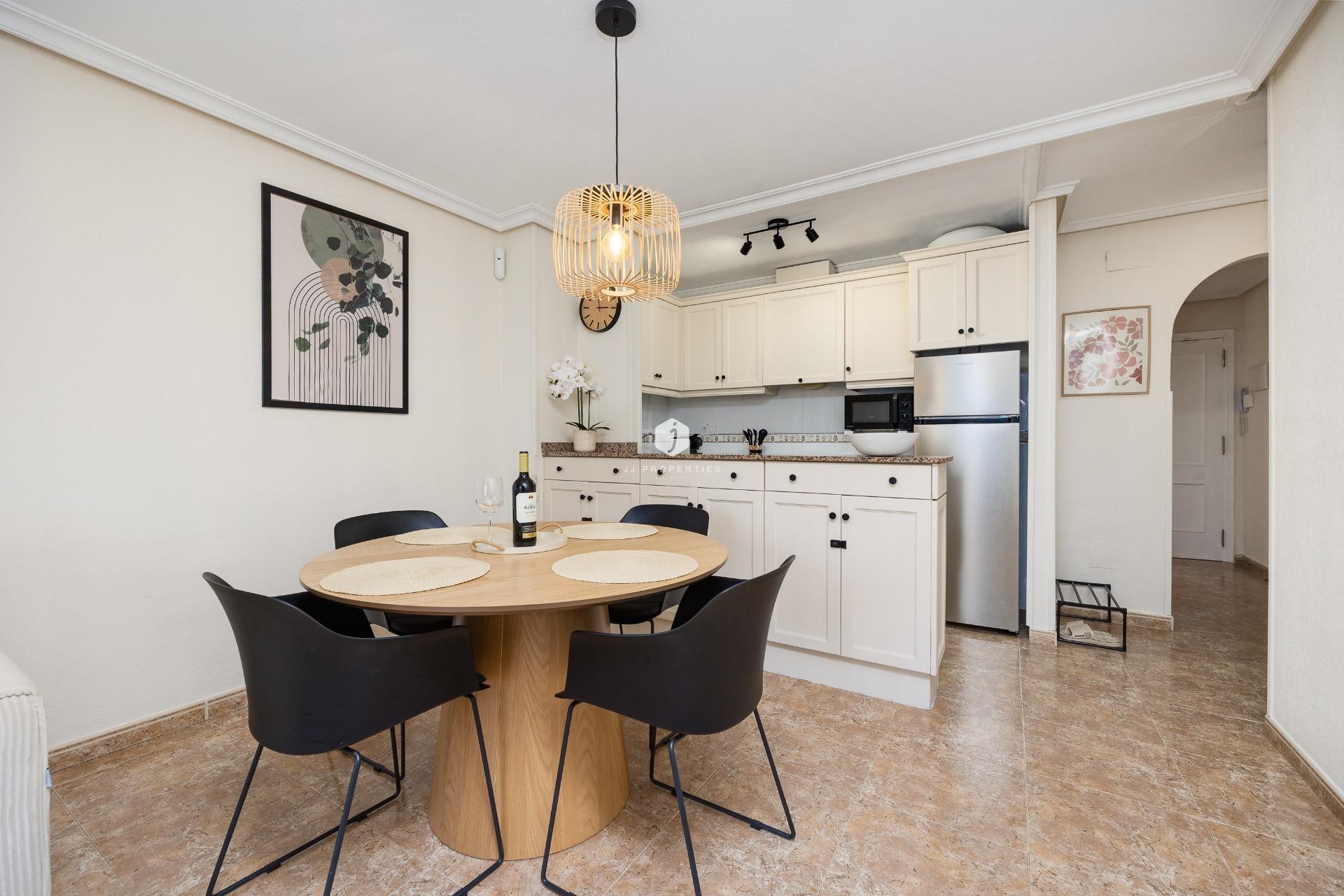 Aus zweiter Hand - Wohnung -
Torrevieja - Centro