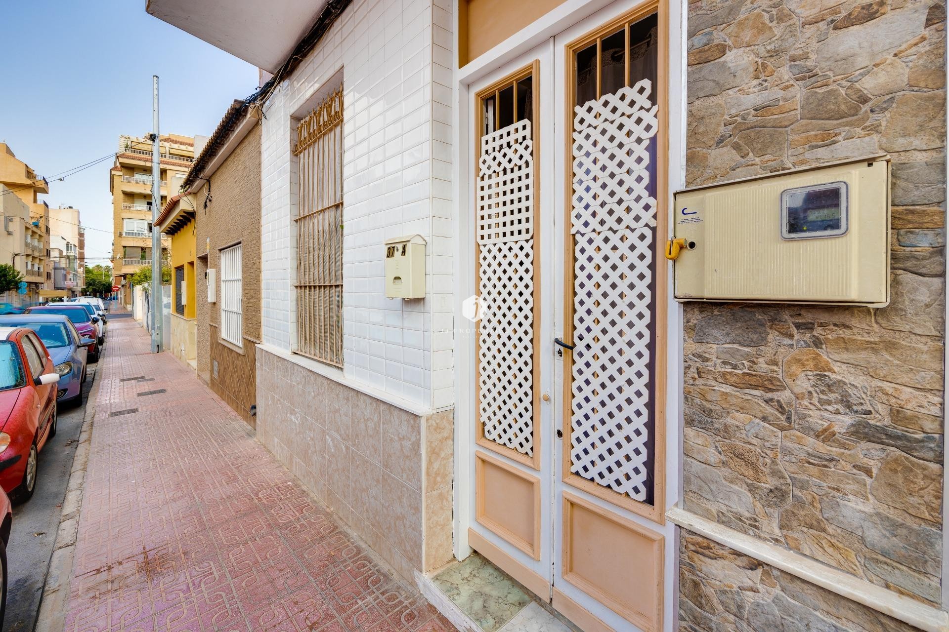 Aus zweiter Hand - Wohnung -
Torrevieja - Centro