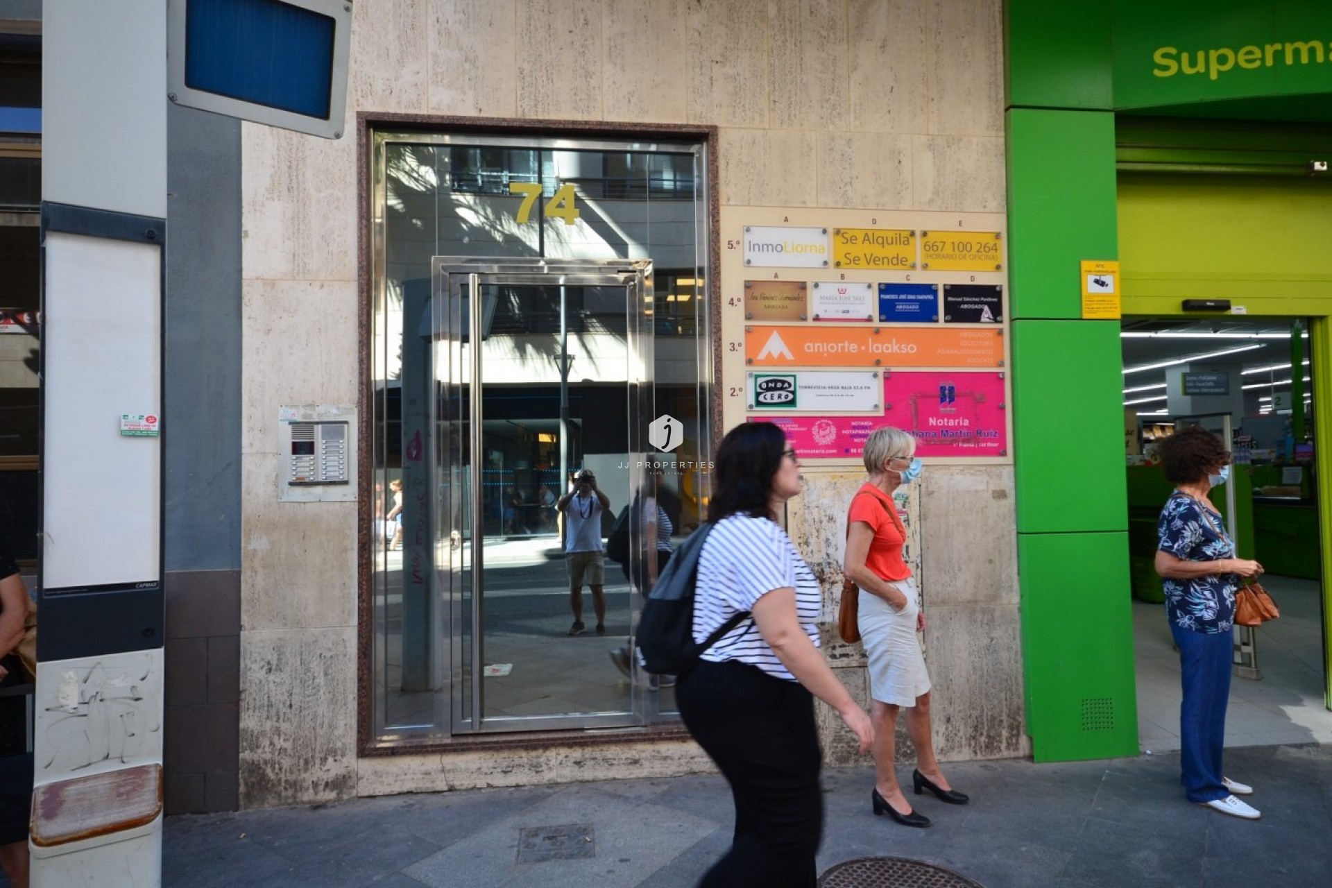 Aus zweiter Hand - Wohnung -
Torrevieja - Centro