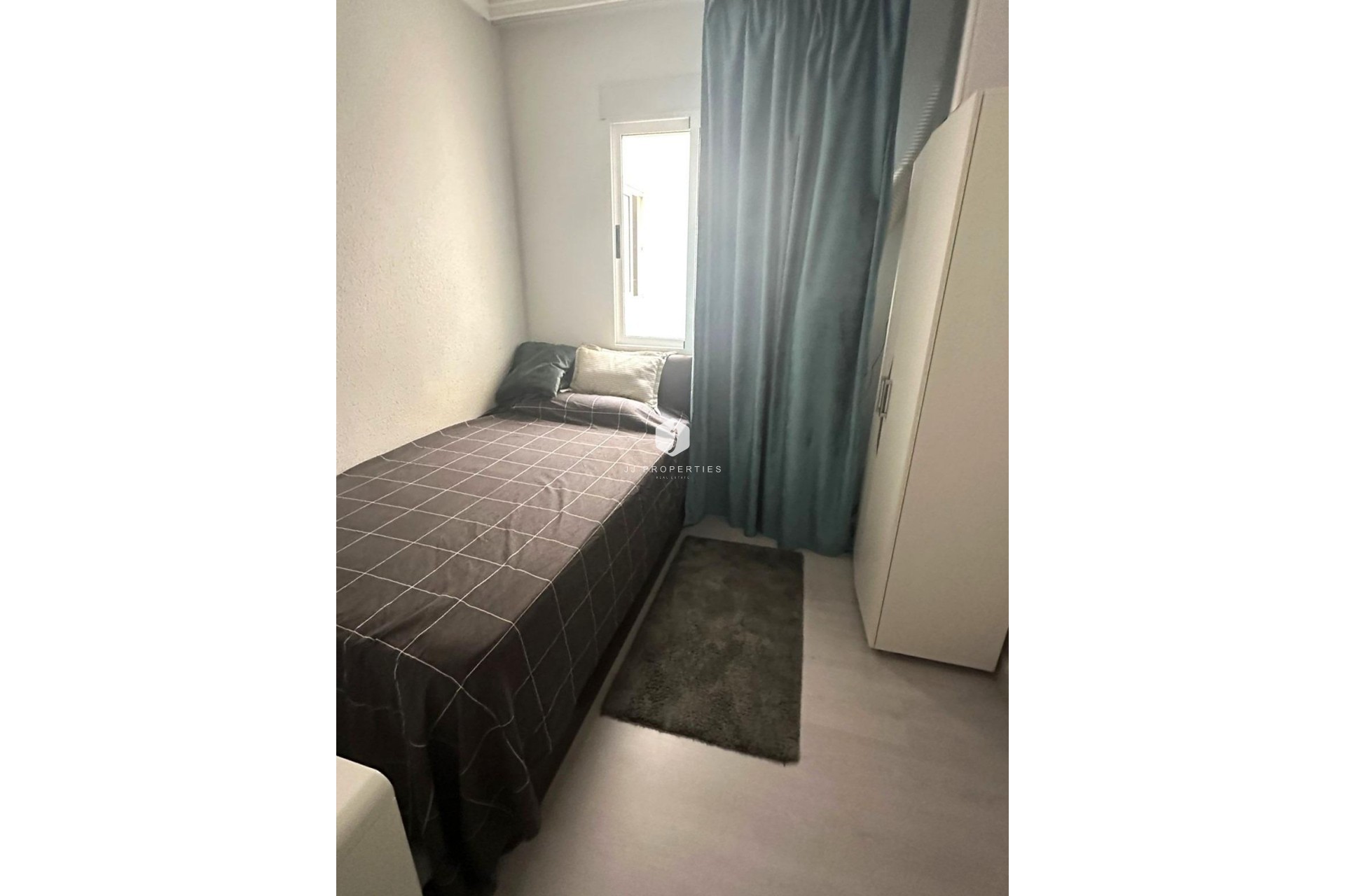 Aus zweiter Hand - Wohnung -
Torrevieja - Centro