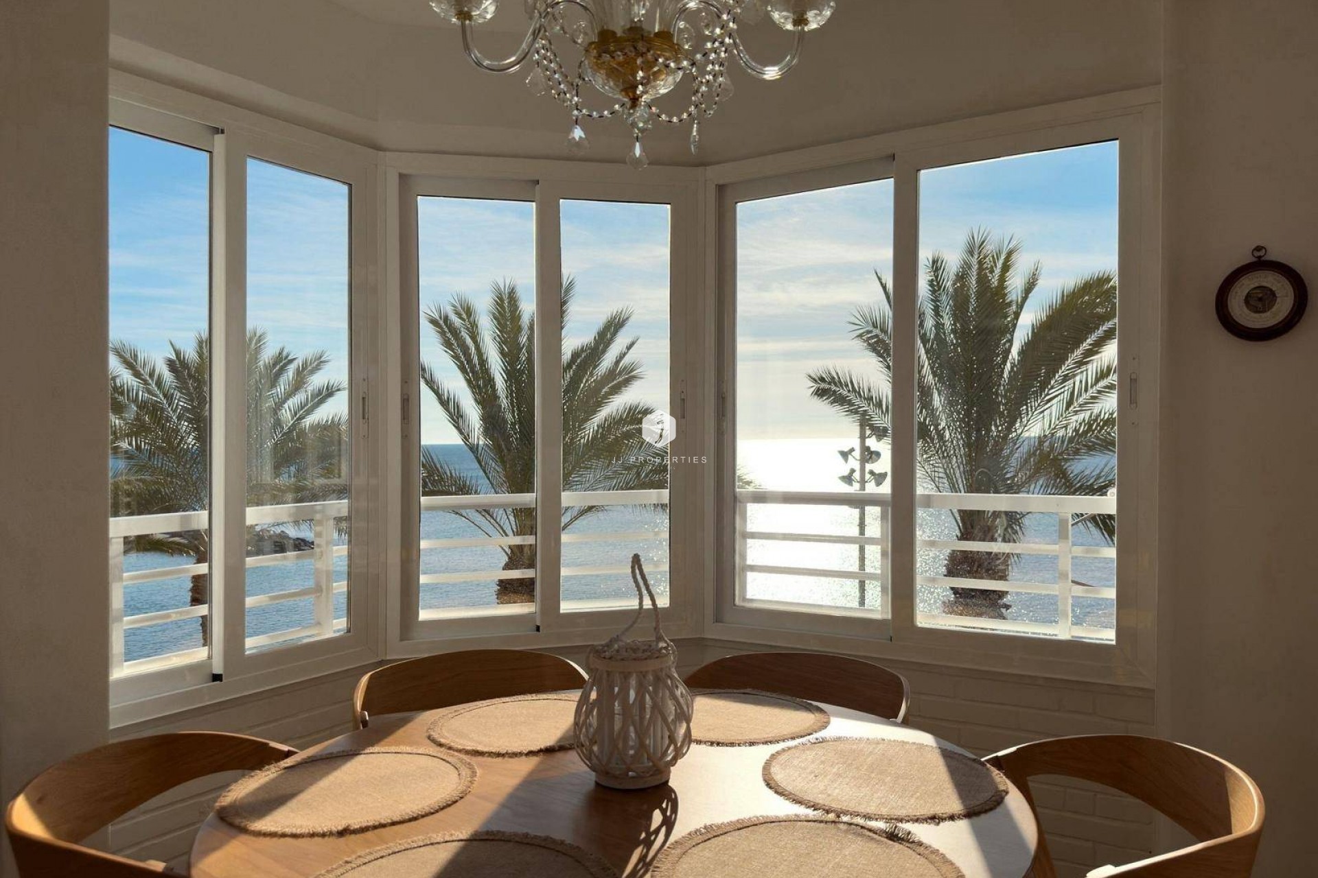 Aus zweiter Hand - Wohnung -
Torrevieja - Centro