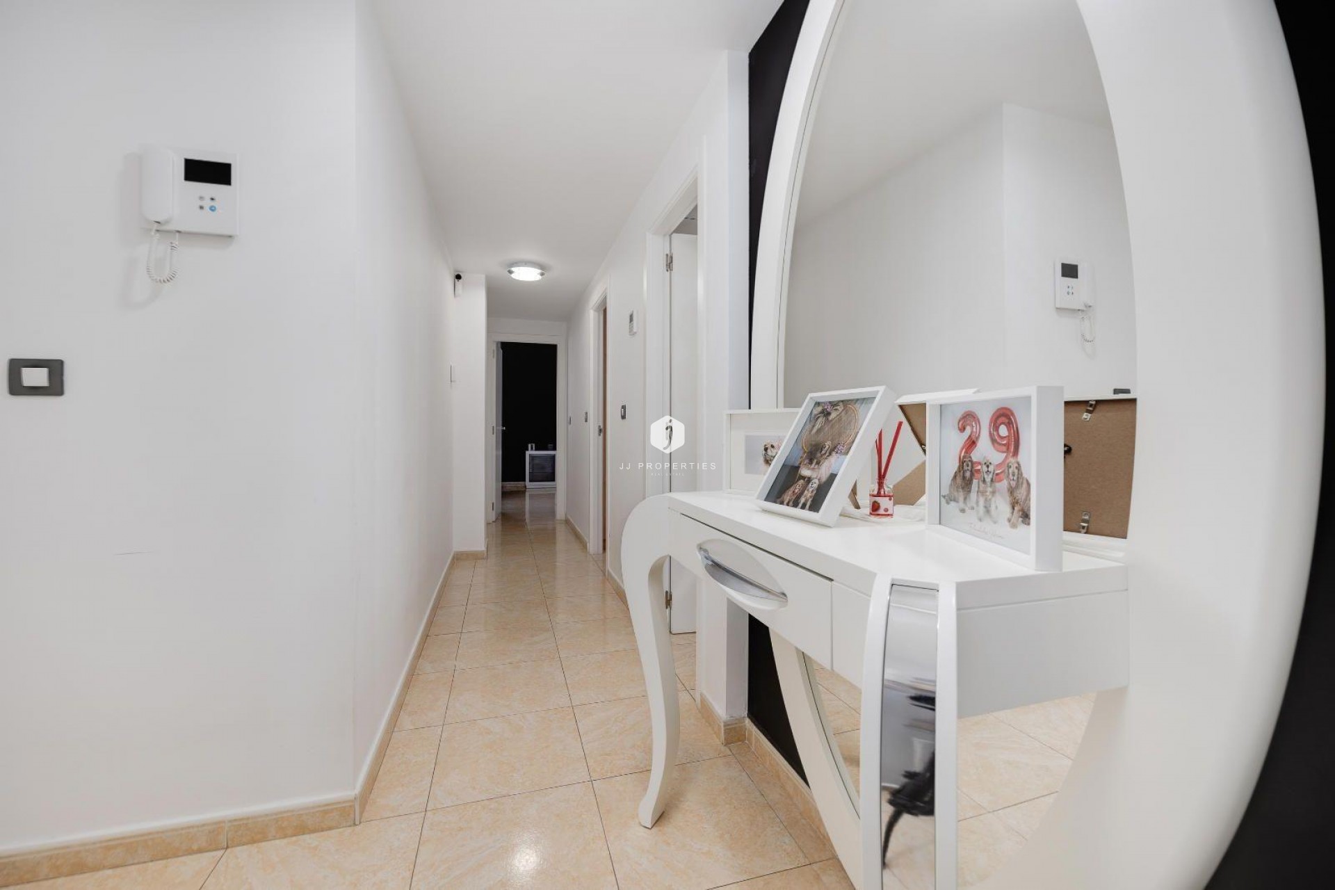 Aus zweiter Hand - Wohnung -
Torrevieja - Centro