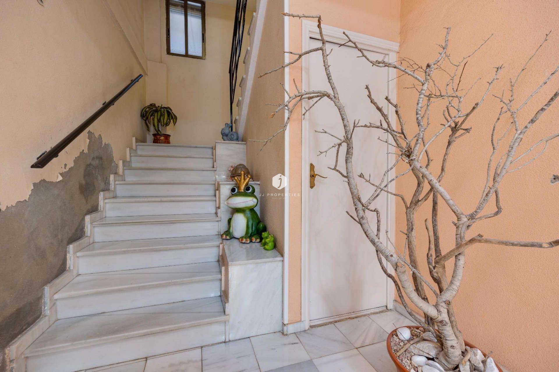 Aus zweiter Hand - Wohnung -
Torrevieja - Centro