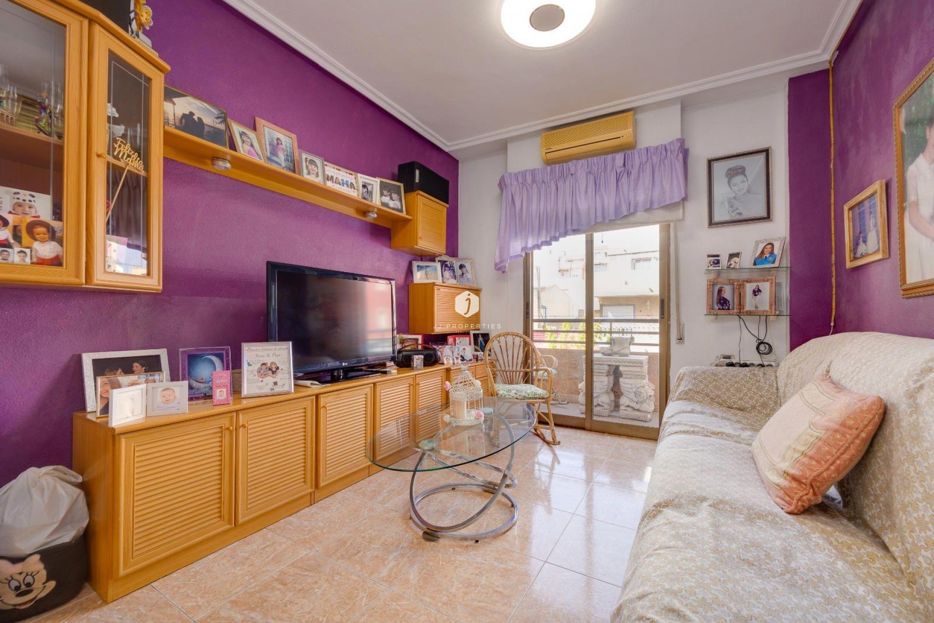 Aus zweiter Hand - Wohnung -
Torrevieja - Centro