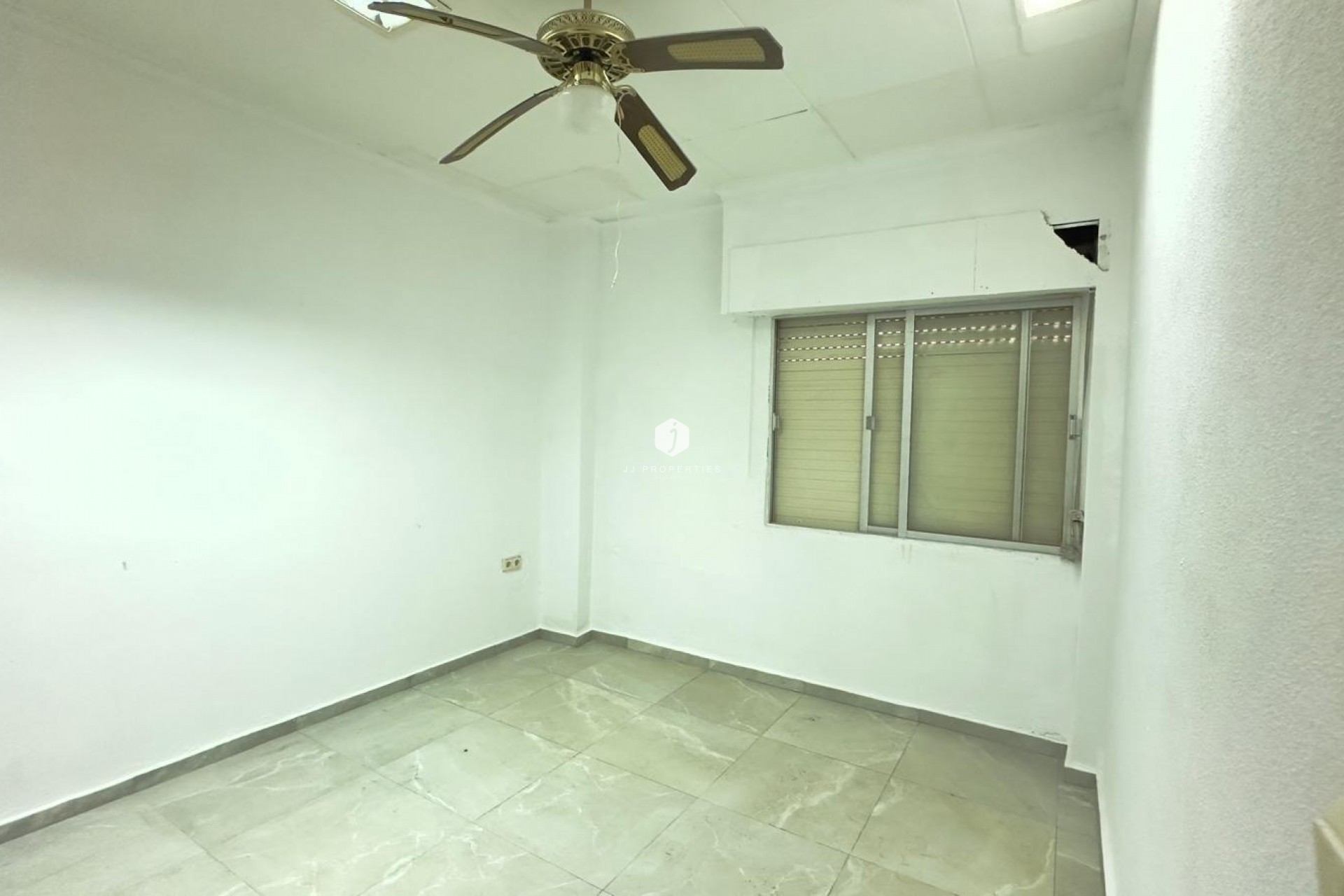 Aus zweiter Hand - Wohnung -
Torrevieja - Centro