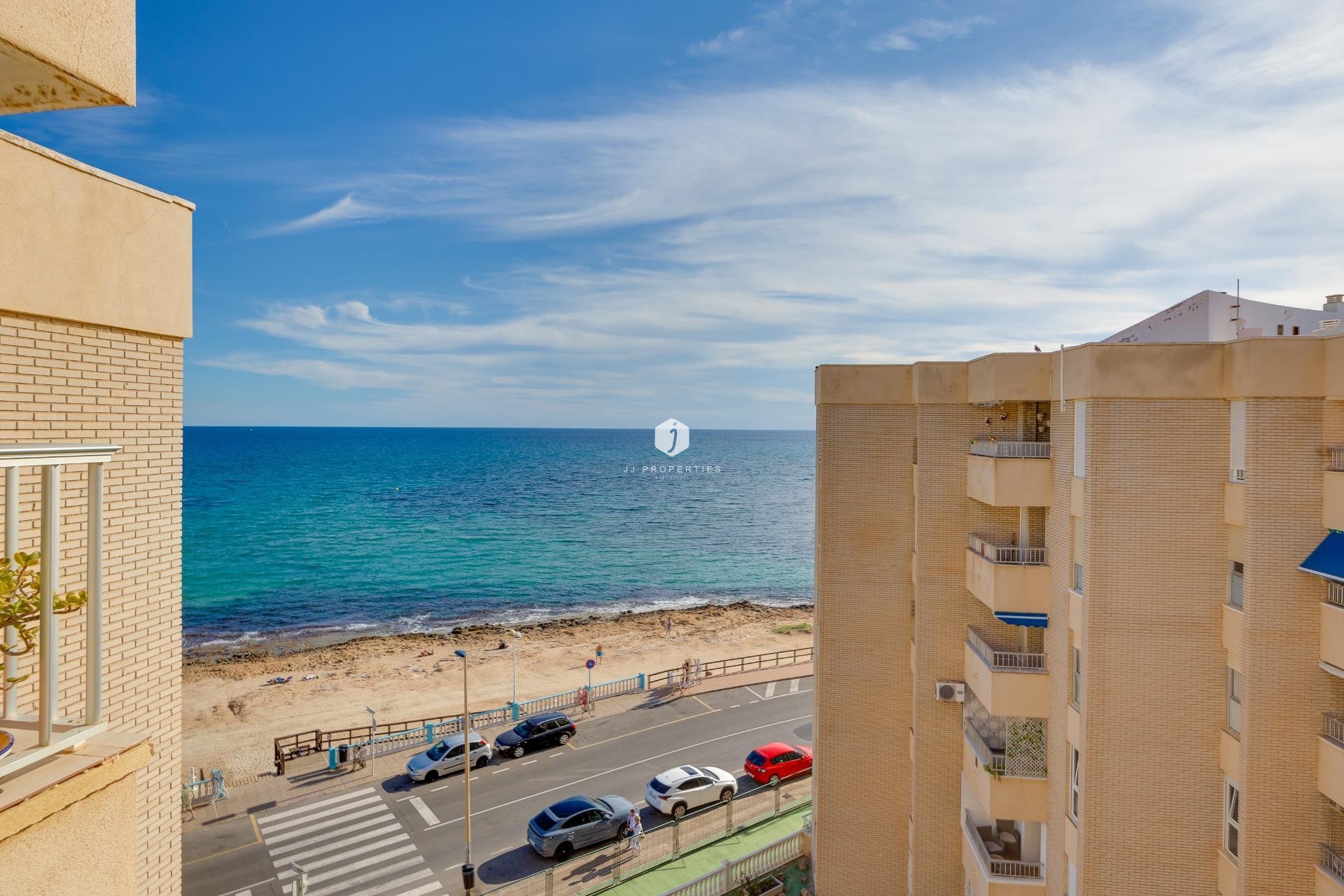 Aus zweiter Hand - Wohnung -
Torrevieja - Centro