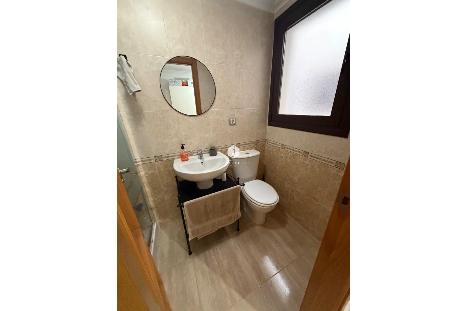 Aus zweiter Hand - Wohnung -
Torrevieja - Centro