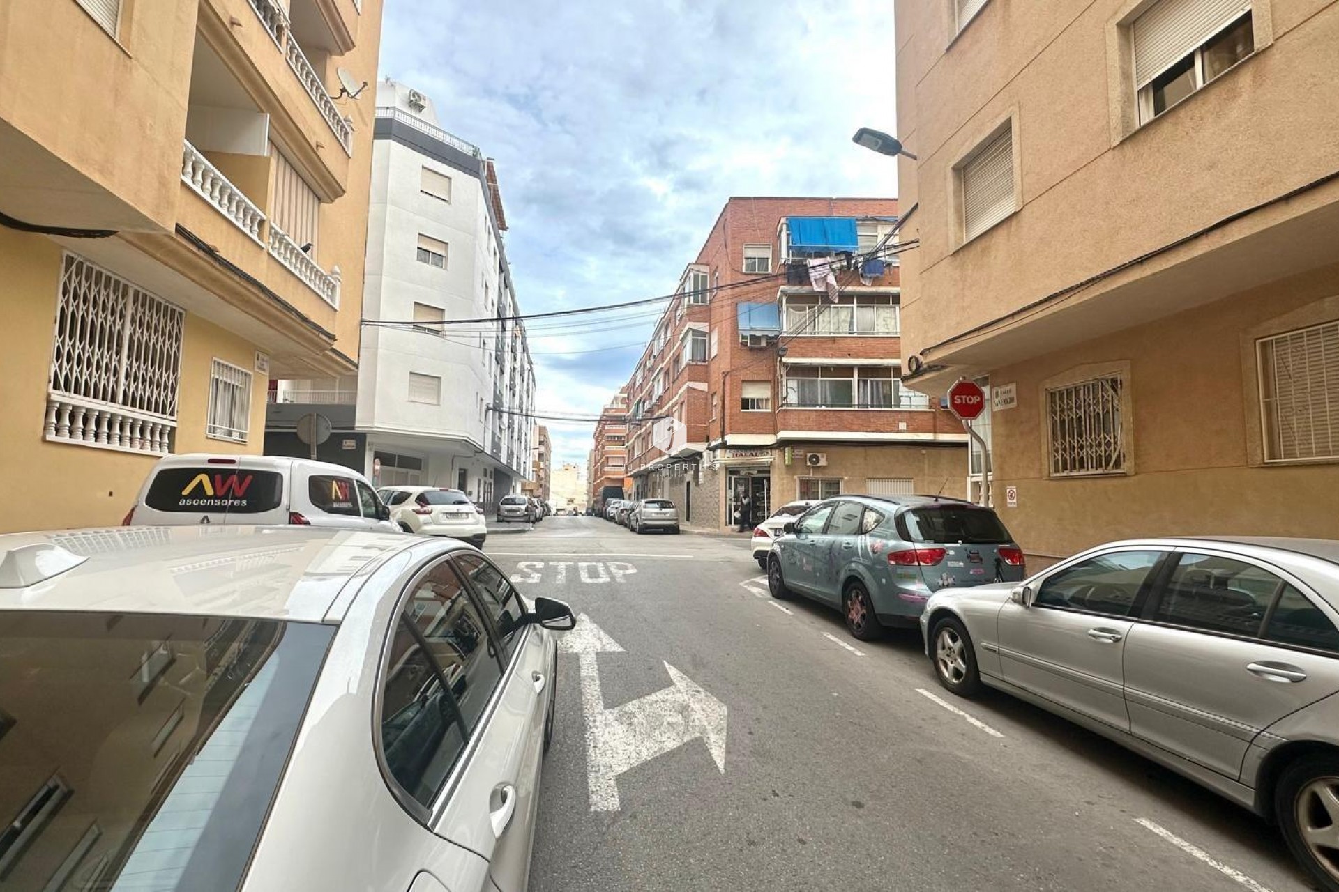 Aus zweiter Hand - Wohnung -
Torrevieja - Centro