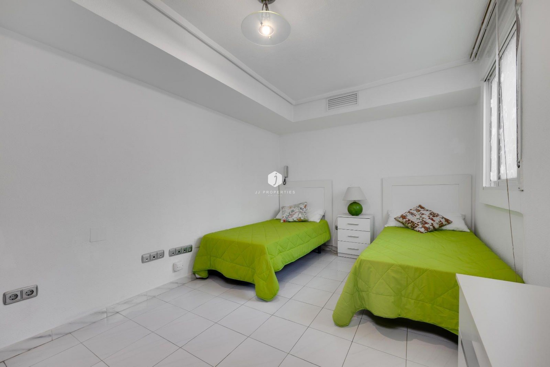 Aus zweiter Hand - Wohnung -
Torrevieja - Centro