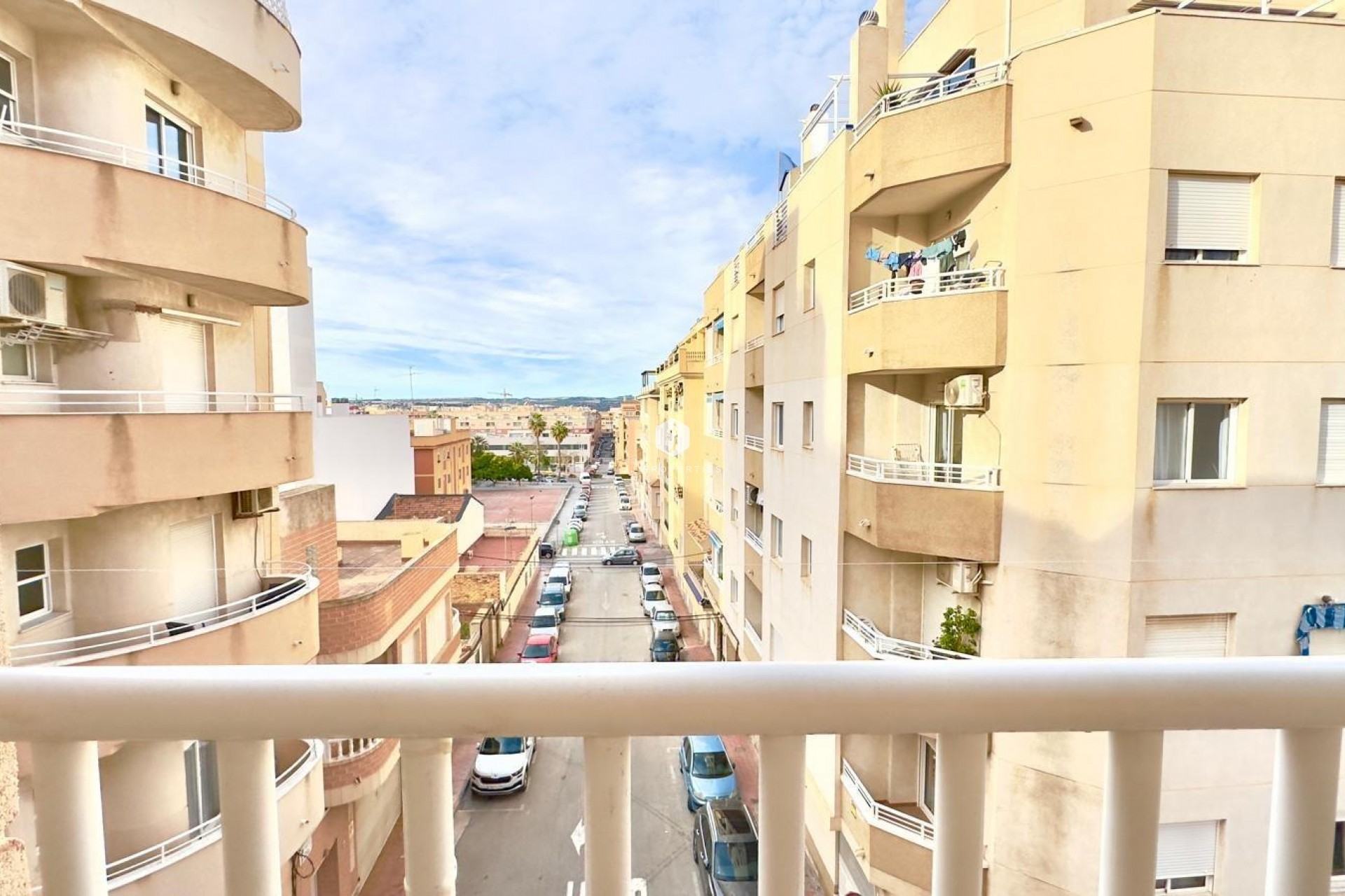 Aus zweiter Hand - Wohnung -
Torrevieja - Centro