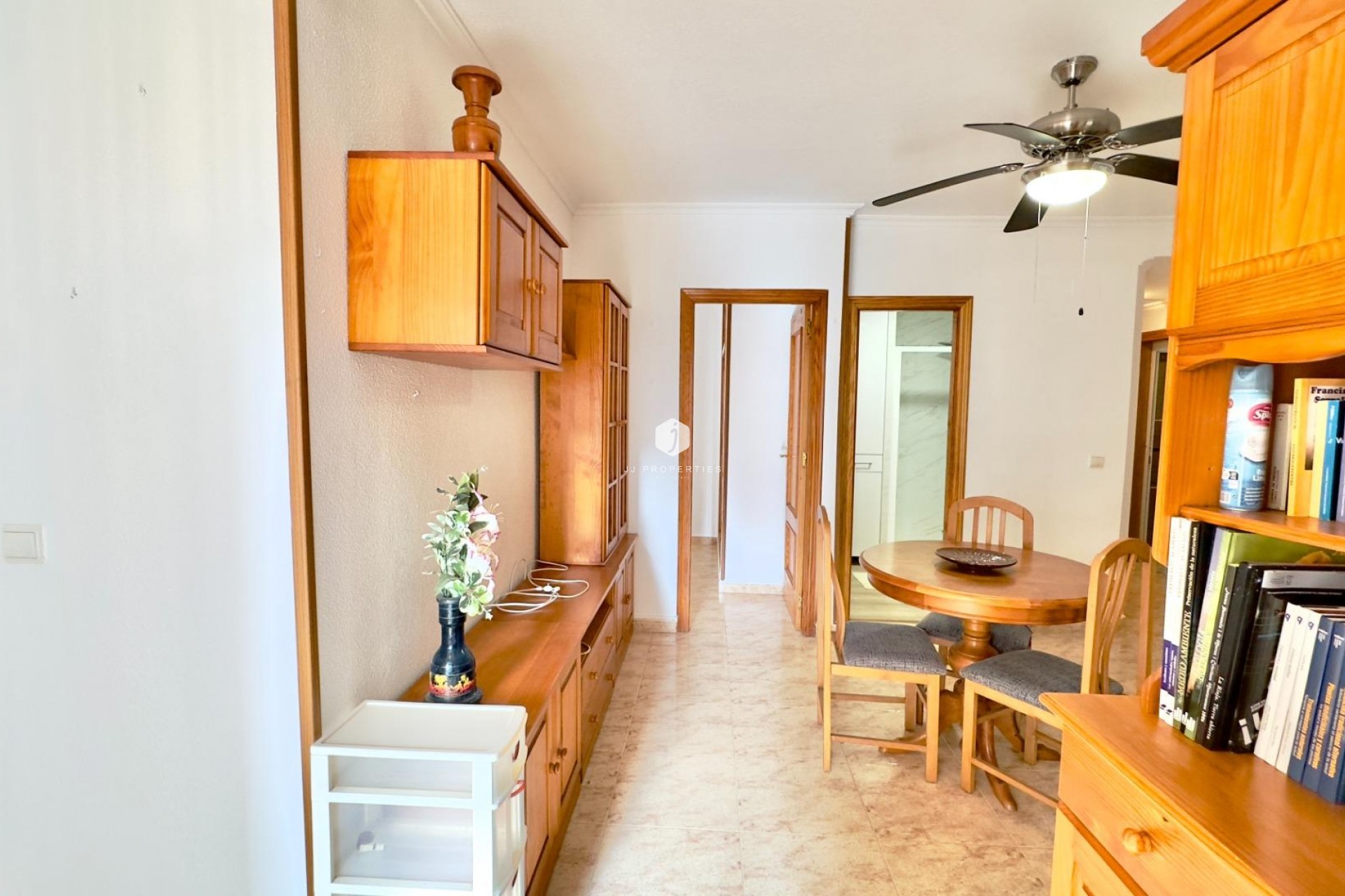 Aus zweiter Hand - Wohnung -
Torrevieja - Centro
