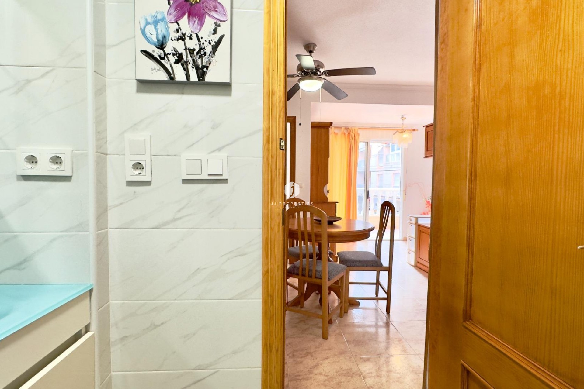 Aus zweiter Hand - Wohnung -
Torrevieja - Centro