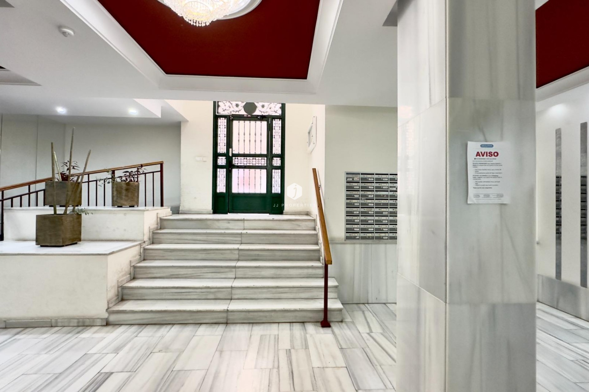 Aus zweiter Hand - Wohnung -
Torrevieja - Centro