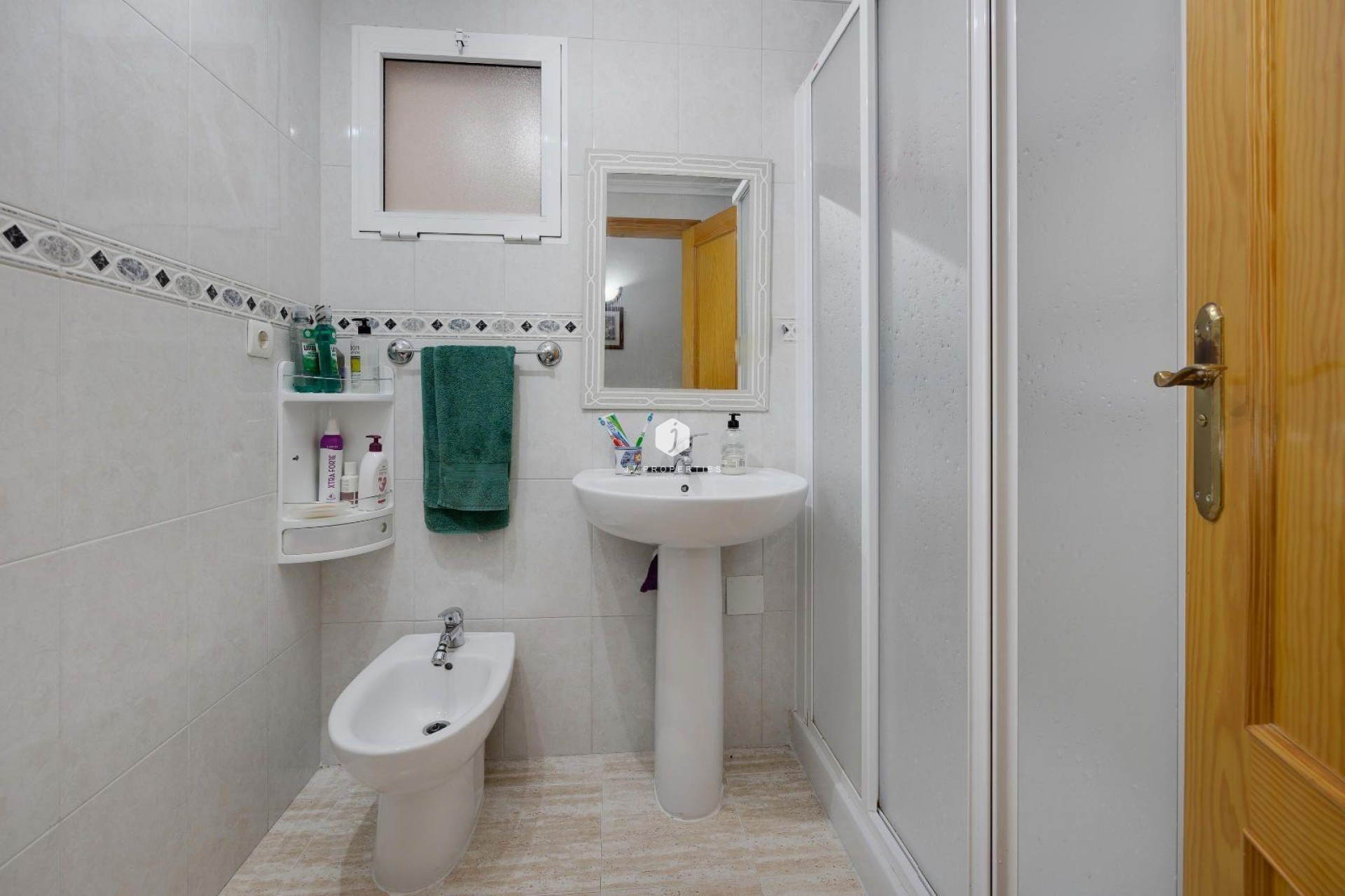 Aus zweiter Hand - Wohnung -
Torrevieja - Centro