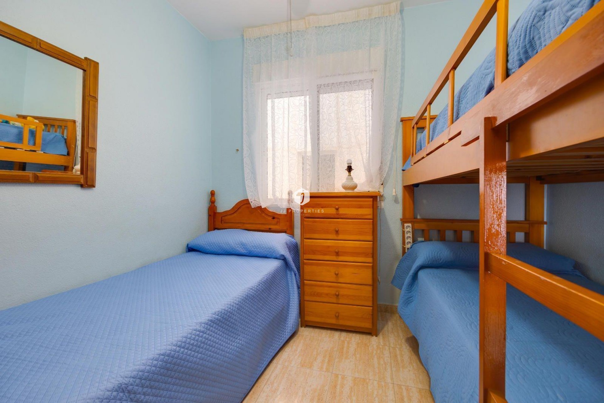 Aus zweiter Hand - Wohnung -
Torrevieja - Centro