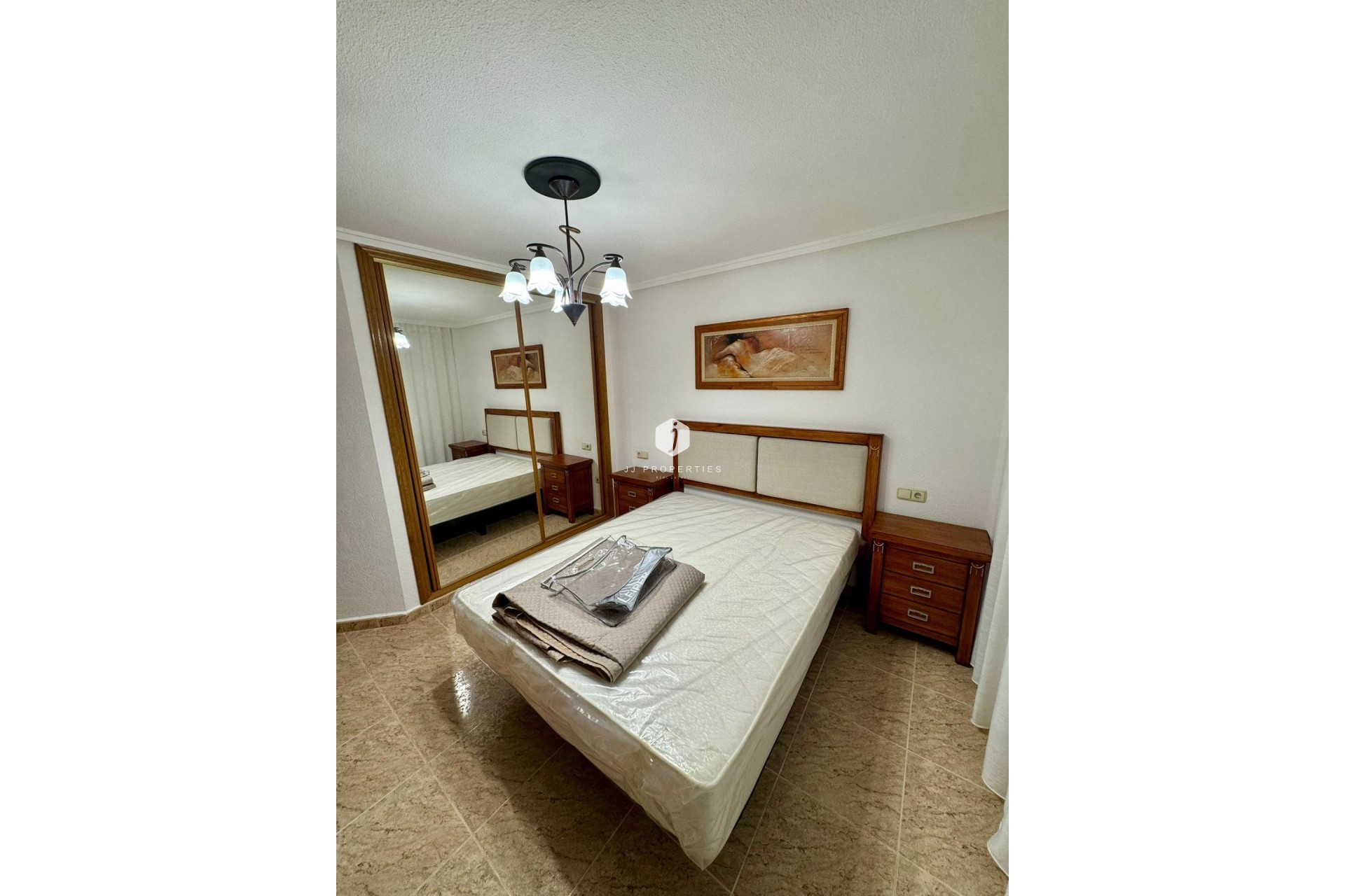 Aus zweiter Hand - Wohnung -
Torrevieja - Centro