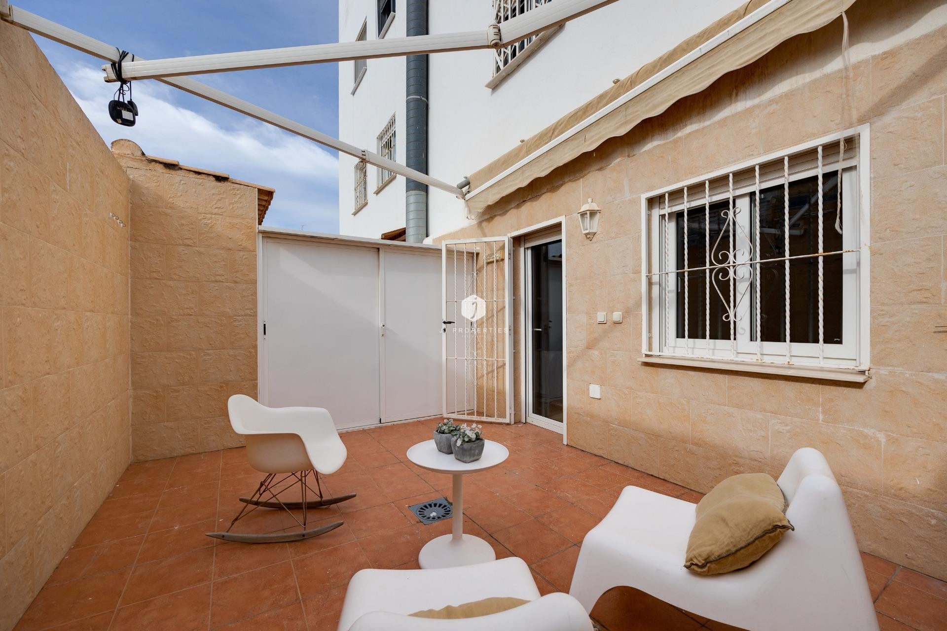 Aus zweiter Hand - Wohnung -
Torrevieja - Centro