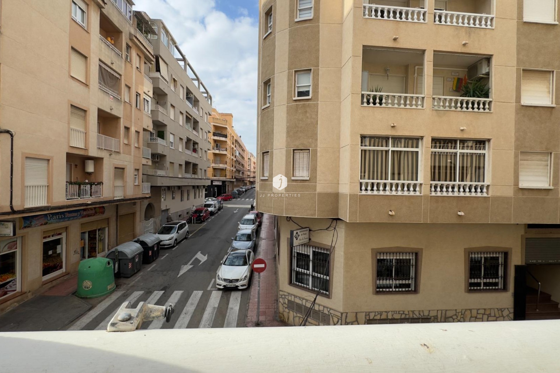 Aus zweiter Hand - Wohnung -
Torrevieja - Centro
