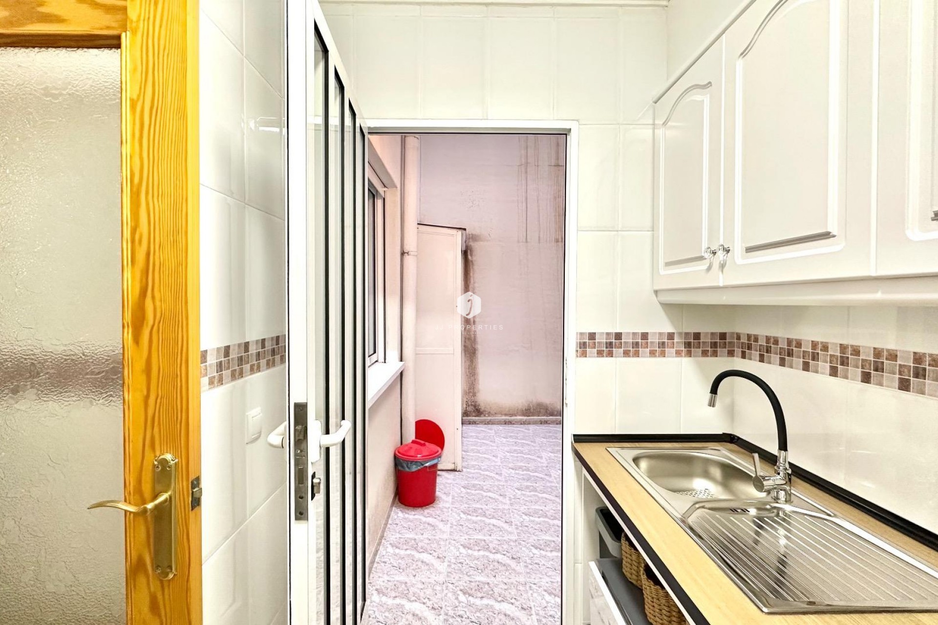 Aus zweiter Hand - Wohnung -
Torrevieja - Centro