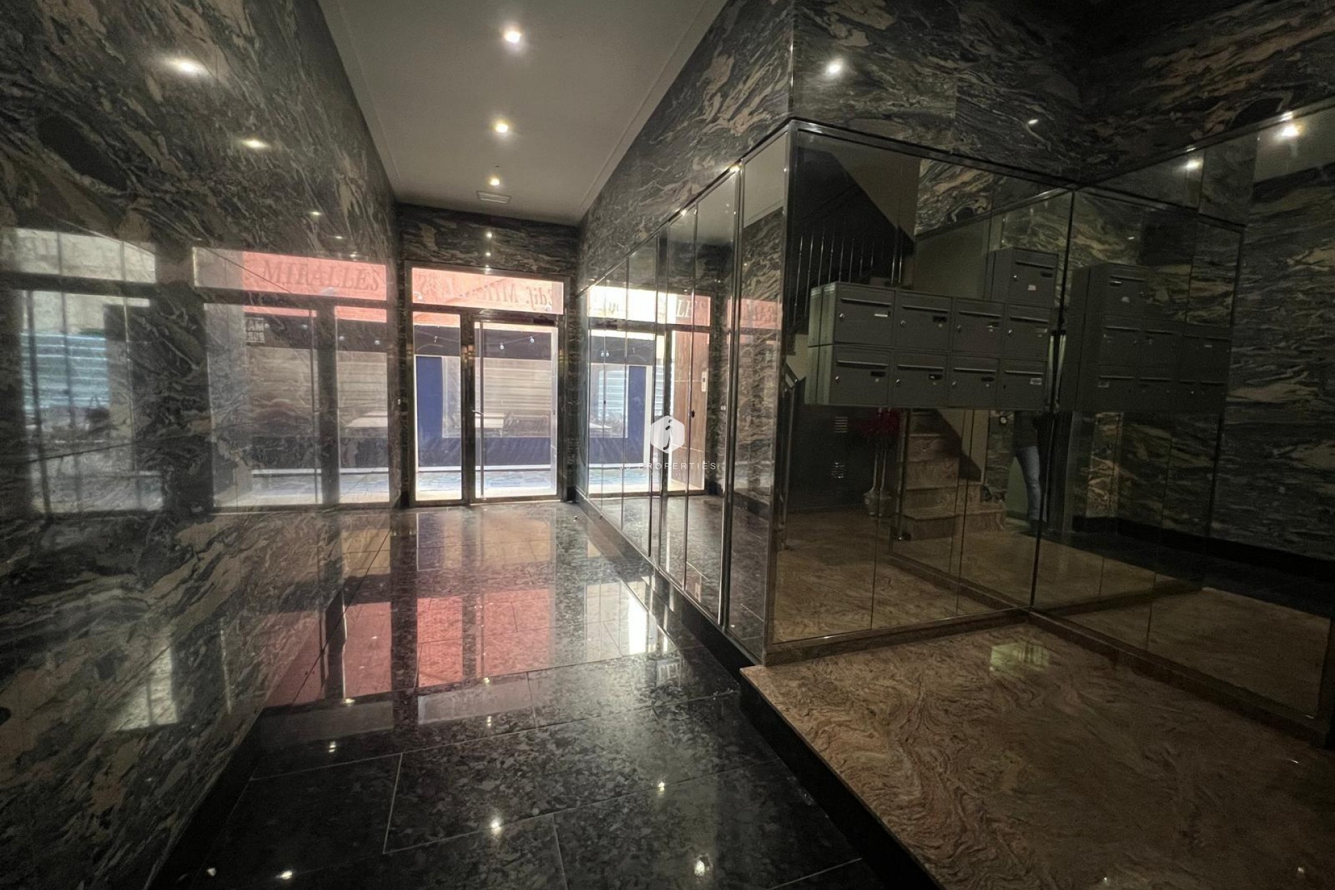 Aus zweiter Hand - Wohnung -
Torrevieja - Centro