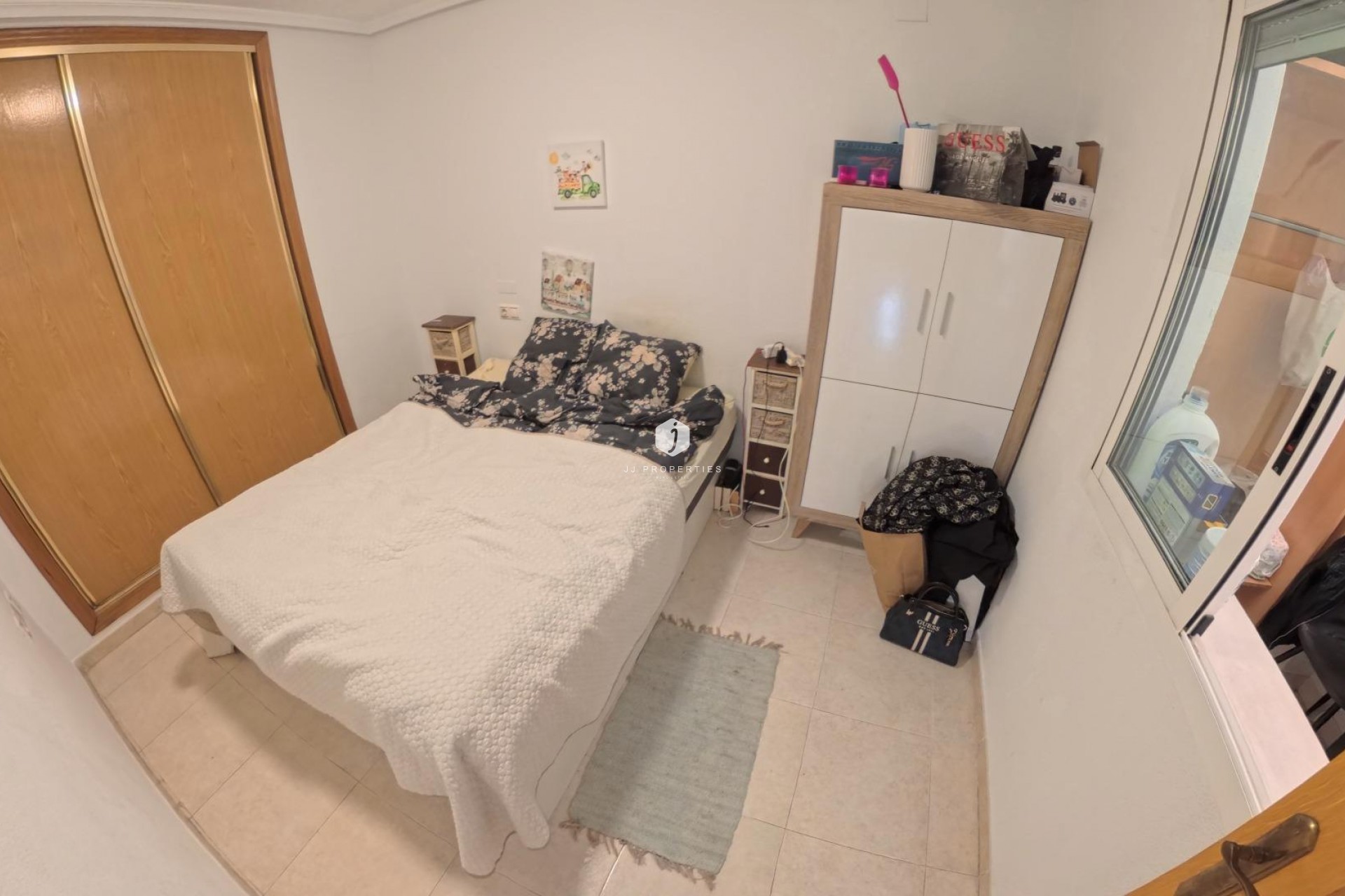 Aus zweiter Hand - Wohnung -
Torrevieja - Centro
