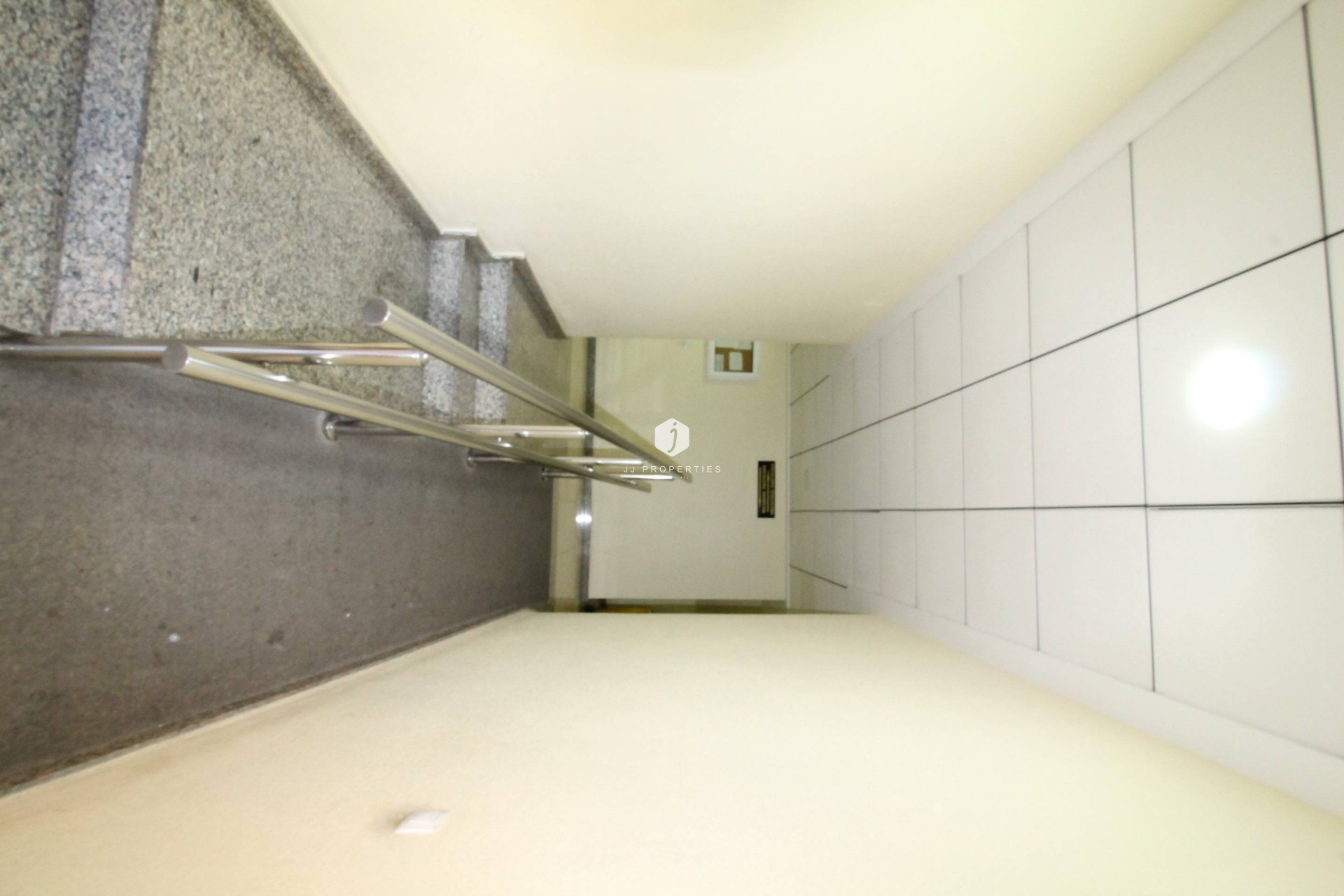 Aus zweiter Hand - Wohnung -
Torrevieja - Centro