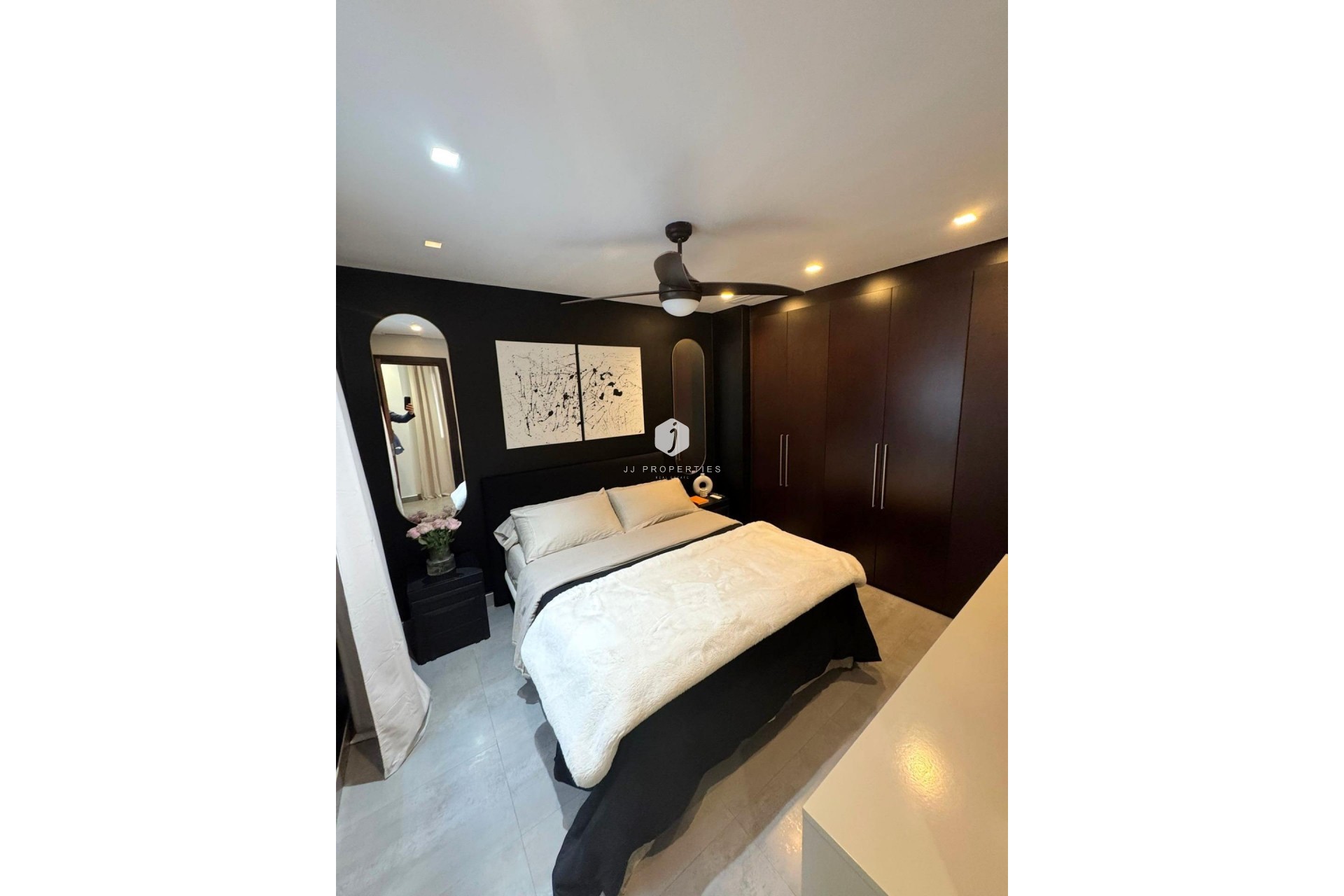 Aus zweiter Hand - Wohnung -
Torrevieja - Centro