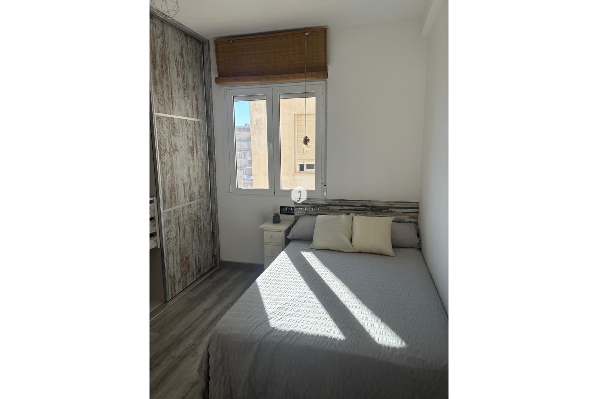 Aus zweiter Hand - Wohnung -
Torrevieja - Centro