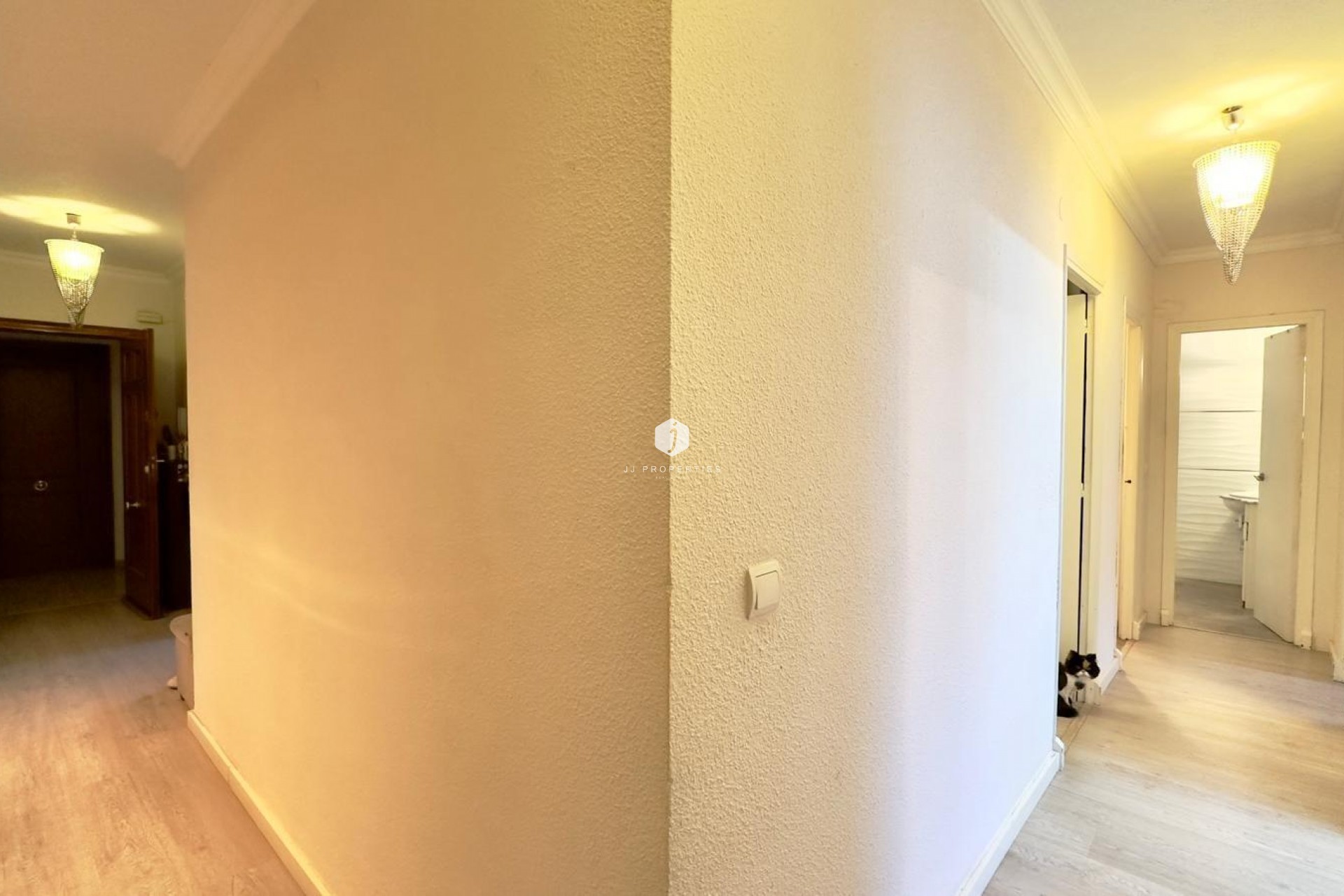 Aus zweiter Hand - Wohnung -
Torrevieja - Centro