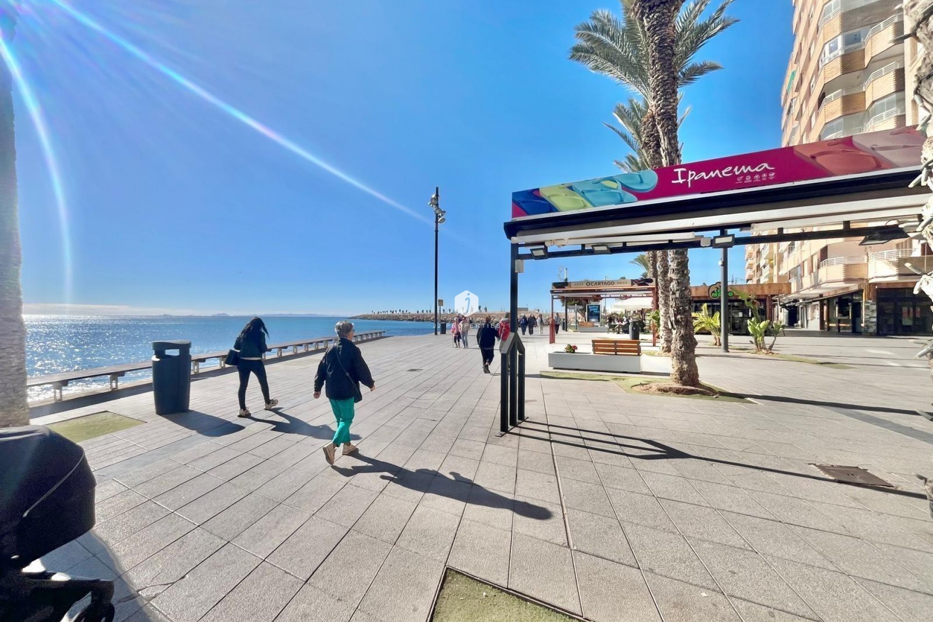 Aus zweiter Hand - Wohnung -
Torrevieja - Centro