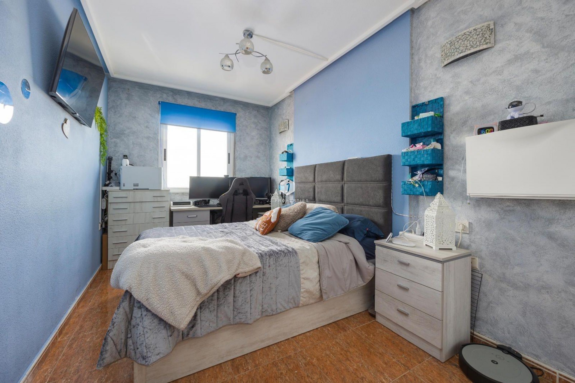 Aus zweiter Hand - Wohnung -
Torrevieja - Centro