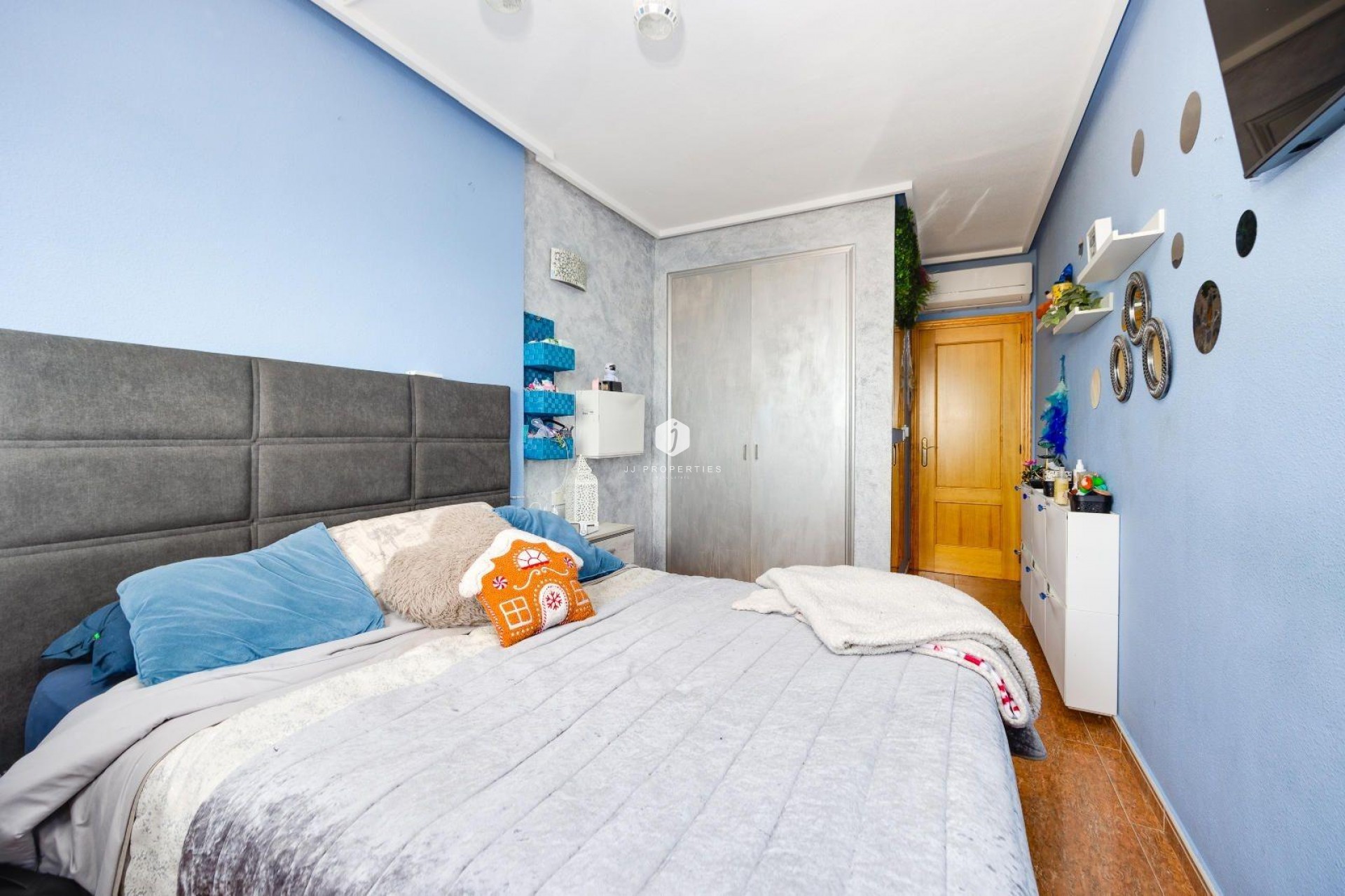 Aus zweiter Hand - Wohnung -
Torrevieja - Centro