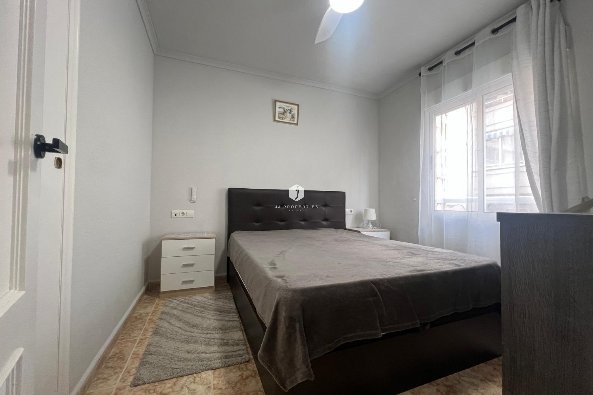 Aus zweiter Hand - Wohnung -
Torrevieja - Centro