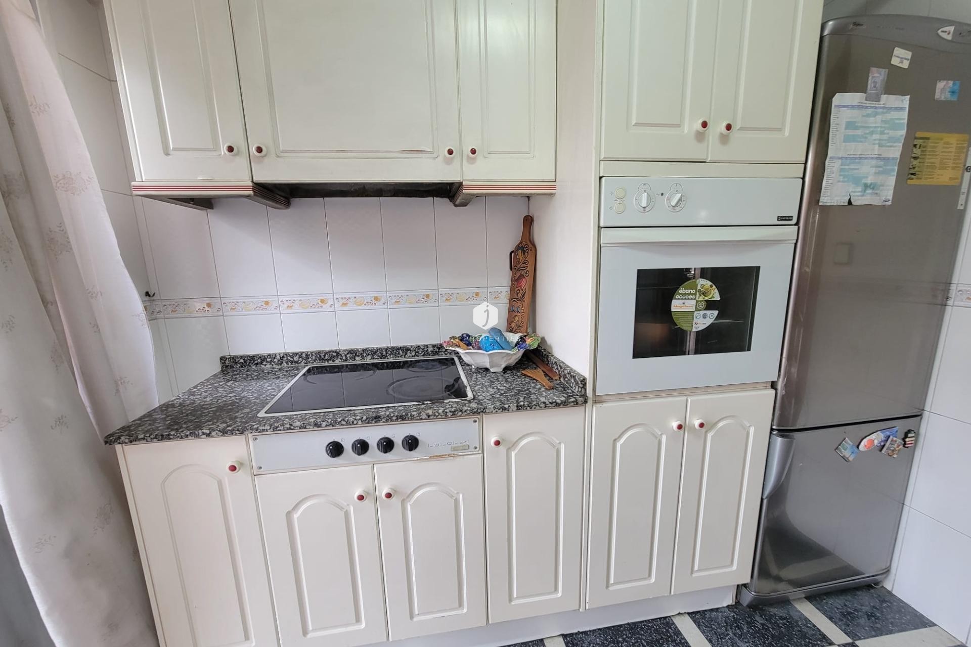 Aus zweiter Hand - Wohnung -
Torrevieja - Centro