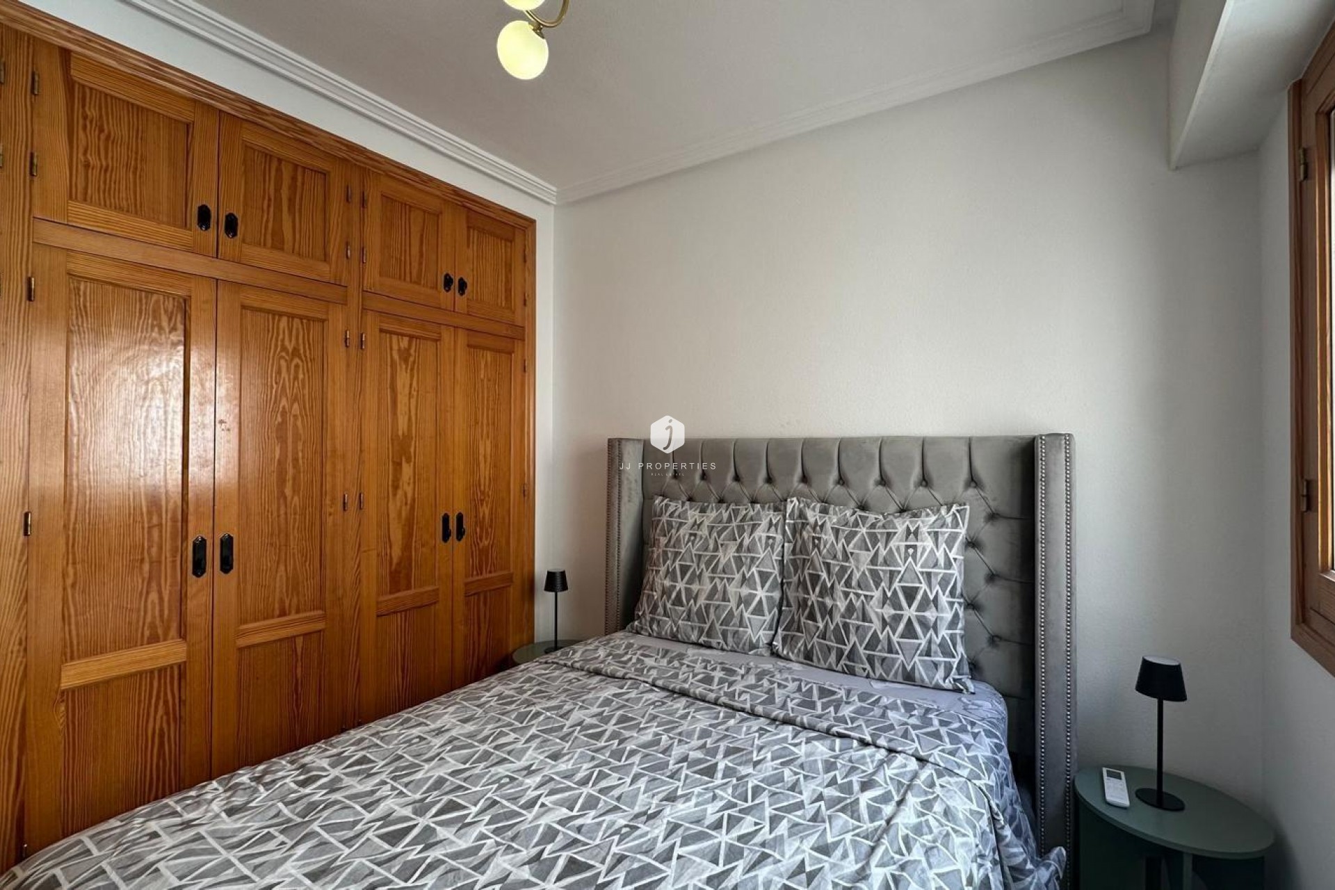 Aus zweiter Hand - Wohnung -
Torrevieja - Centro