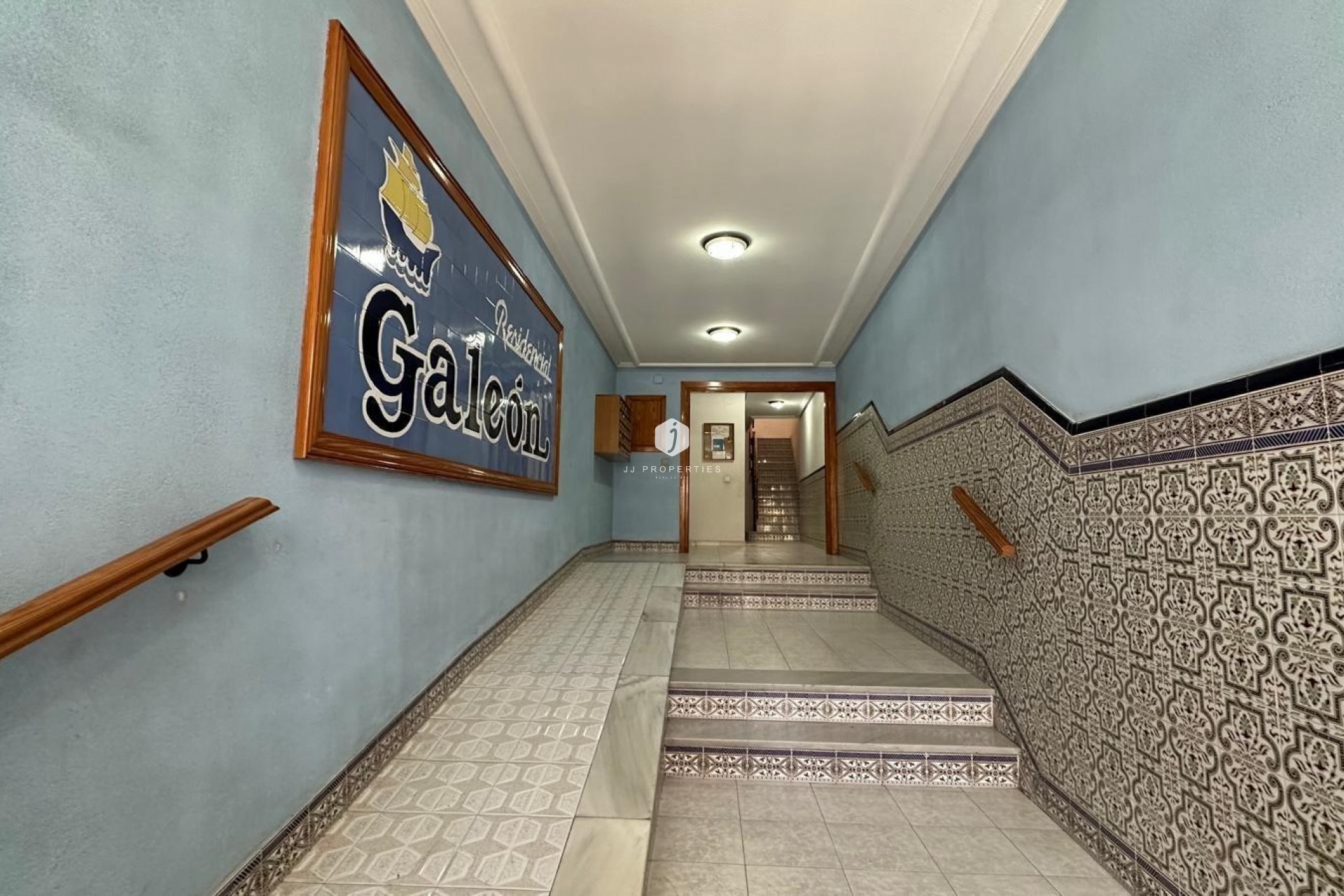 Aus zweiter Hand - Wohnung -
Torrevieja - Centro