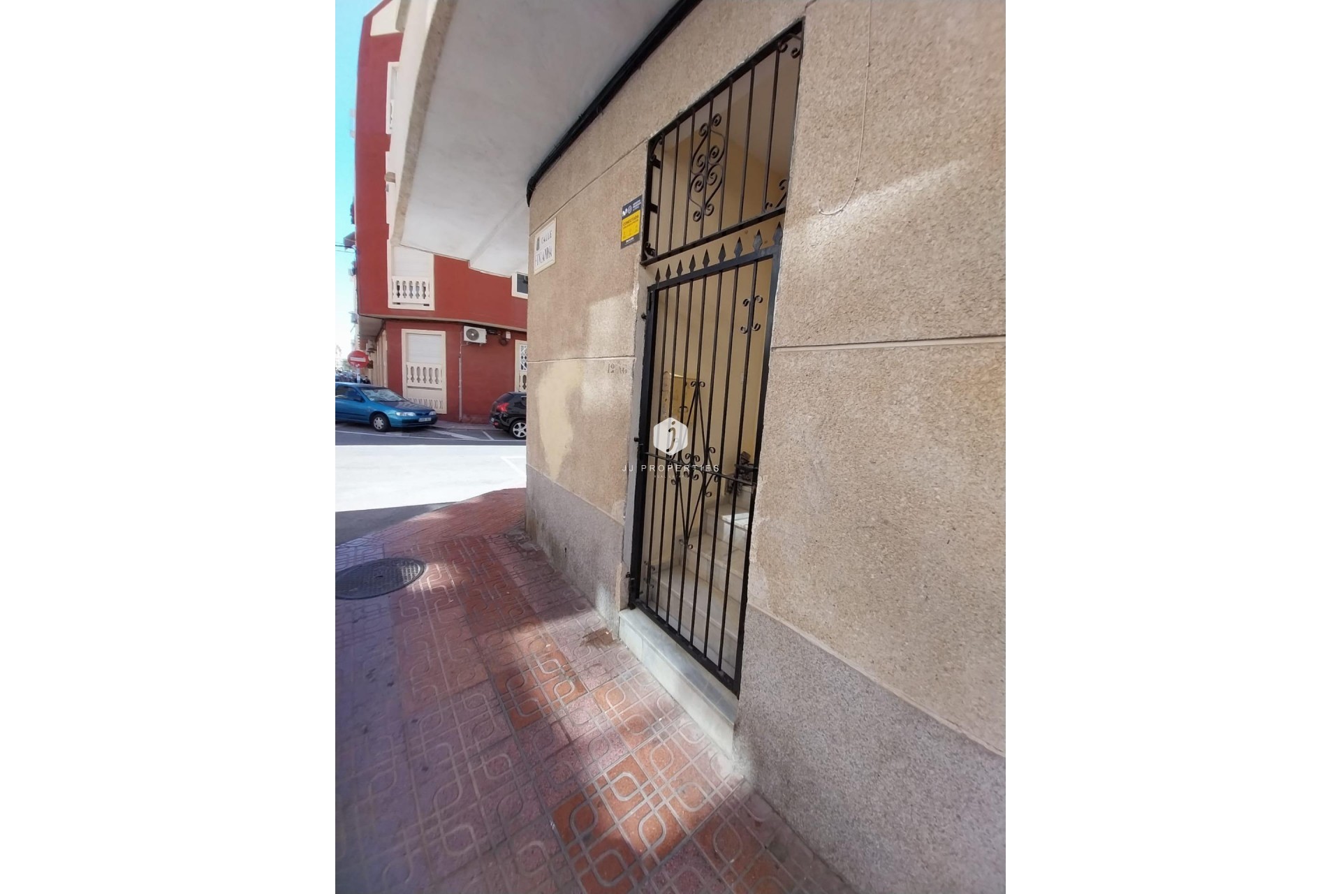 Aus zweiter Hand - Wohnung -
Torrevieja - Centro