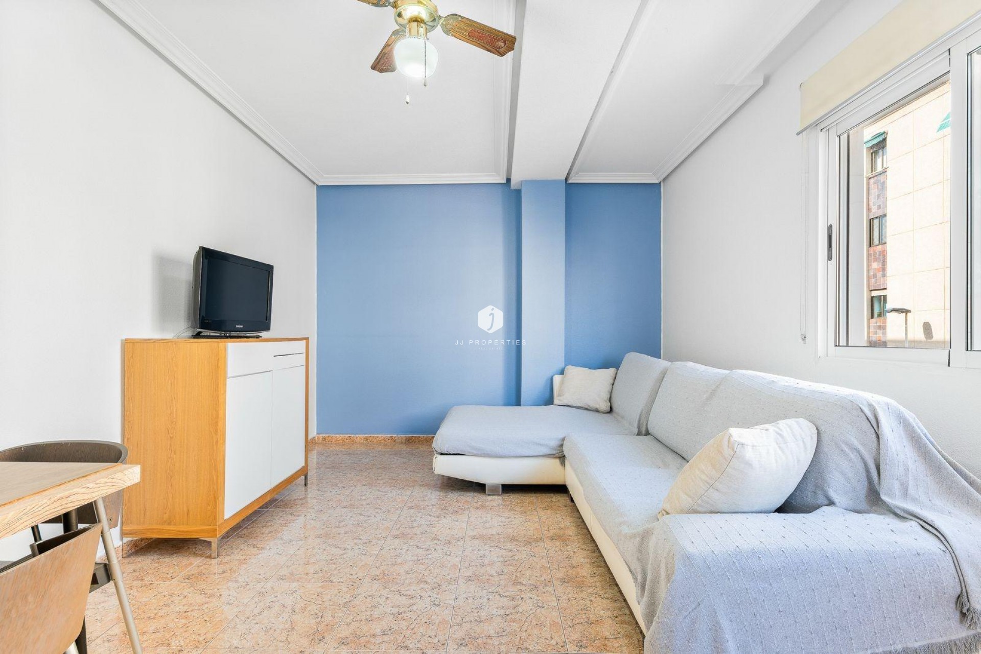 Aus zweiter Hand - Wohnung -
Torrevieja - Centro