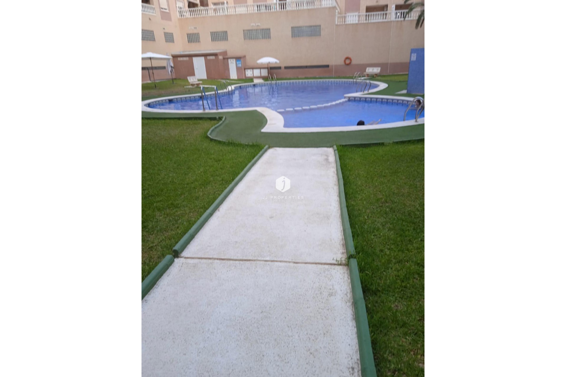 Aus zweiter Hand - Wohnung -
Torrevieja - Centro