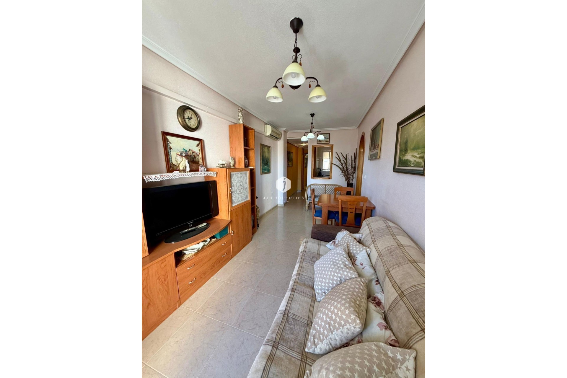 Aus zweiter Hand - Wohnung -
Torrevieja - Centro