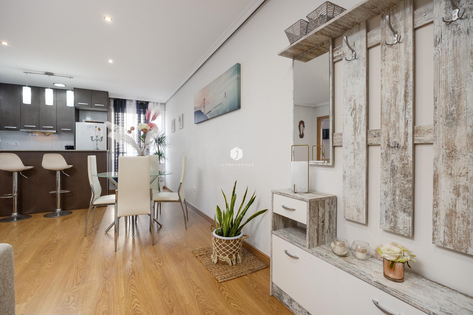 Aus zweiter Hand - Wohnung -
Torrevieja - Centro