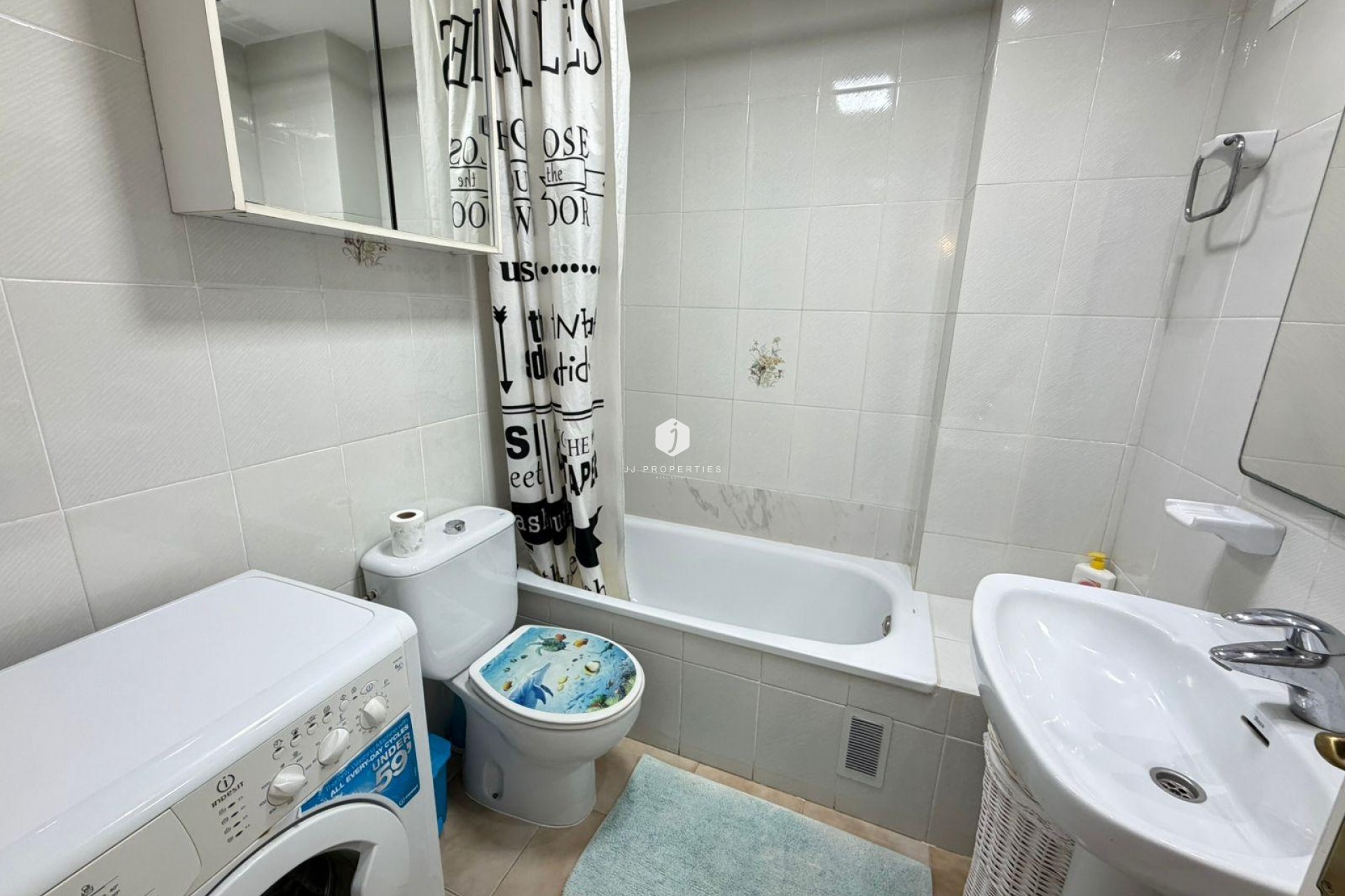 Aus zweiter Hand - Wohnung -
Torrevieja - Centro